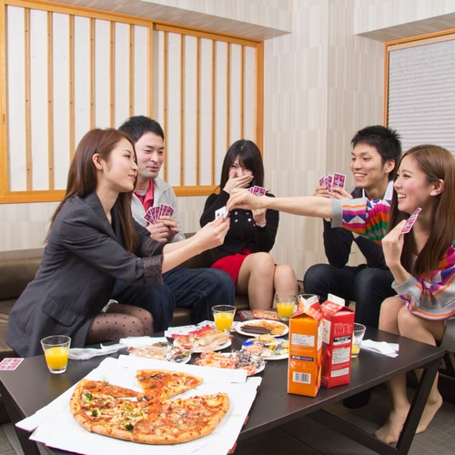 [Stay image] A 1-minute walk from the convenience store, and delivery is free, so it's perfect for hotel parties!