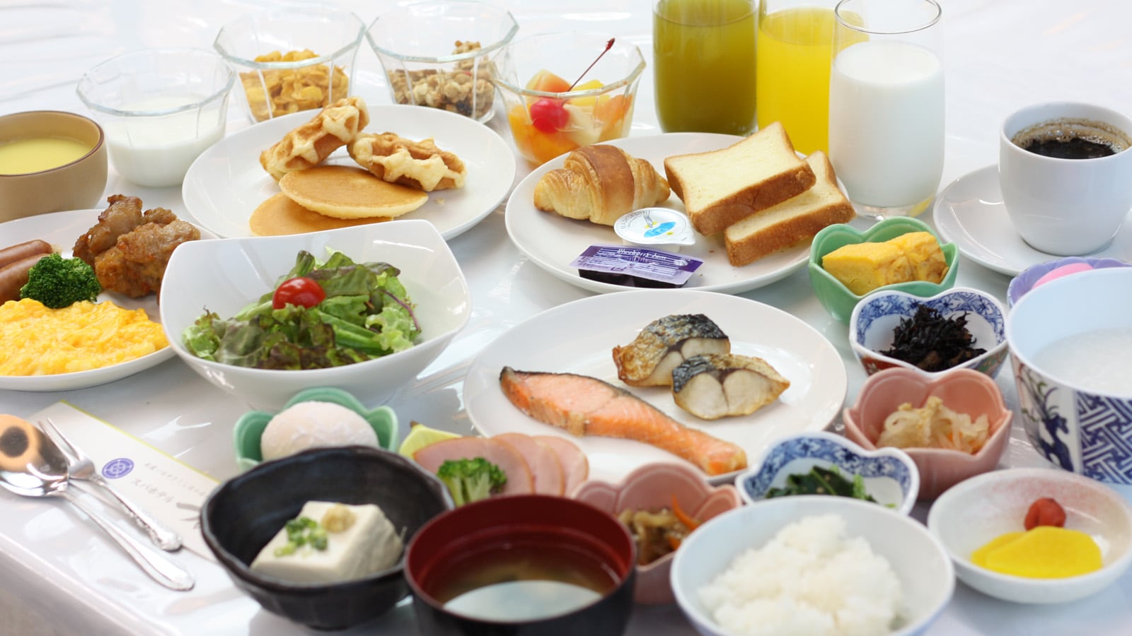 Breakfast buffet (example)