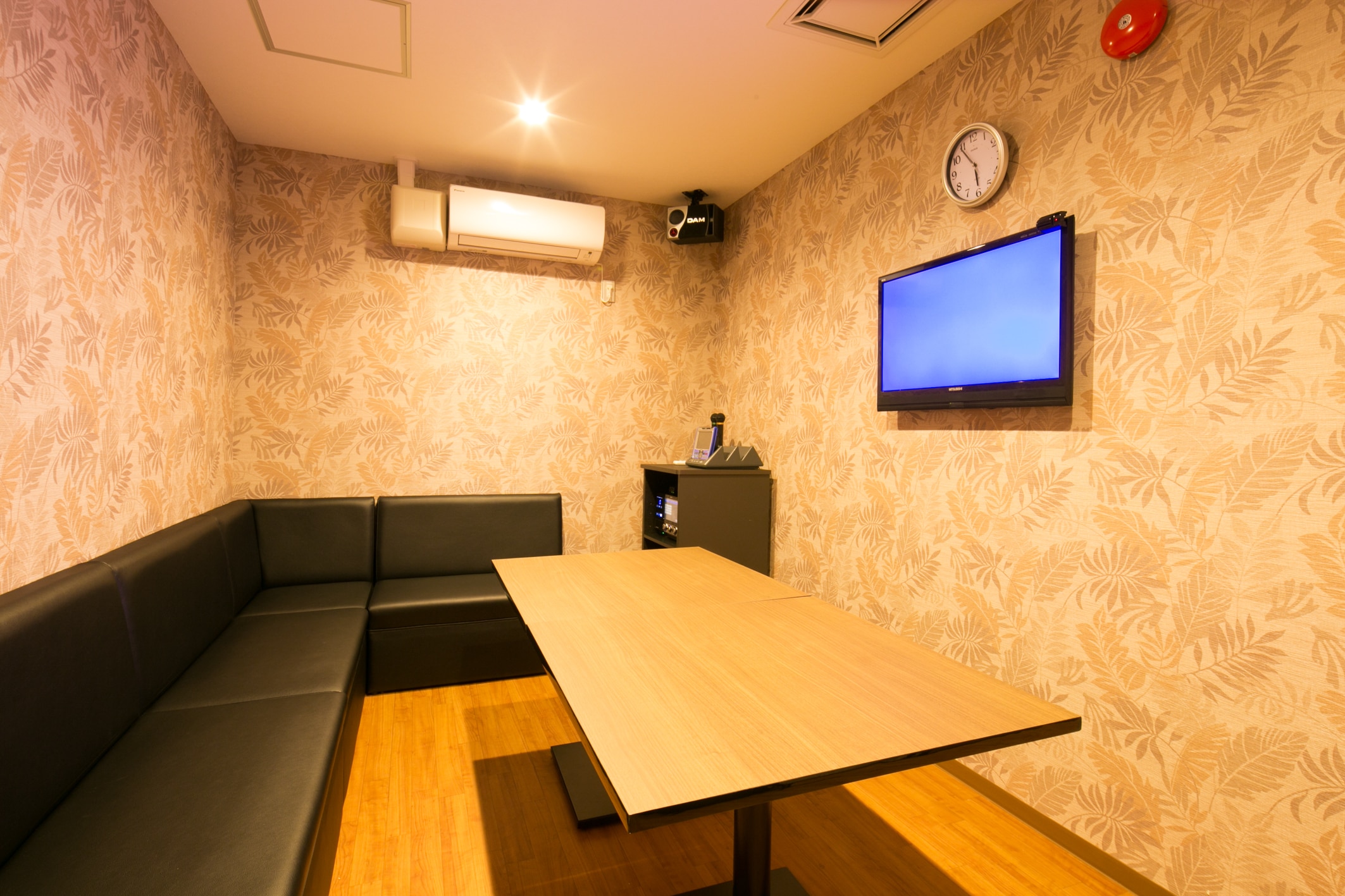 ห้องคาราโอเกะ