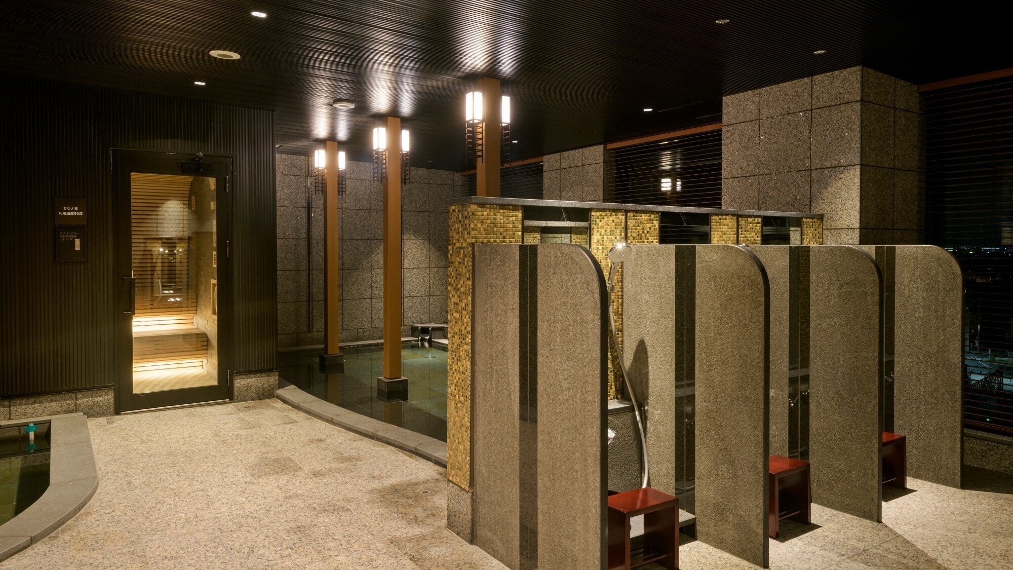 [Wa Onsen] Có phòng xông hơi "Ai" nơi bạn có thể tự mình trải nghiệm cảm giác thư giãn. Một không gian êm dịu tràn ngập hương thơm của Aomori hiba.