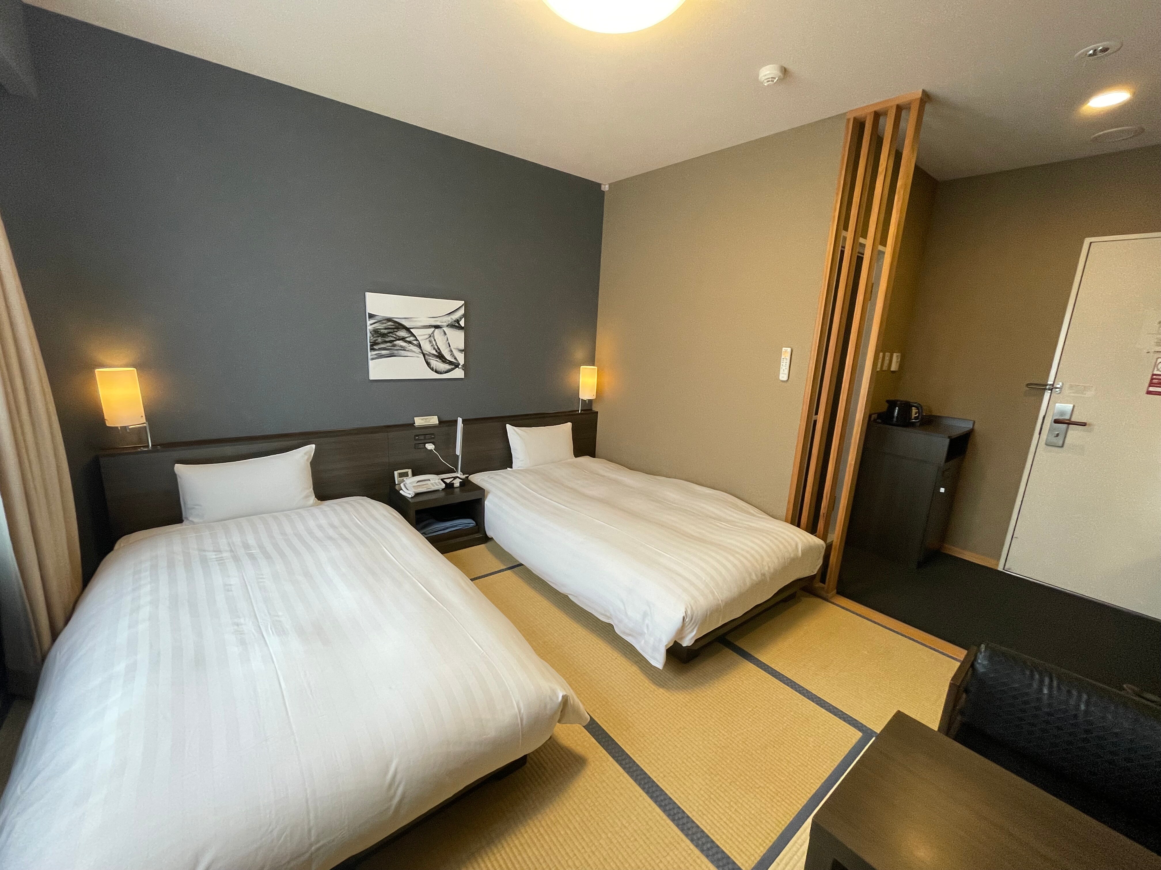 Japanese-style twin room