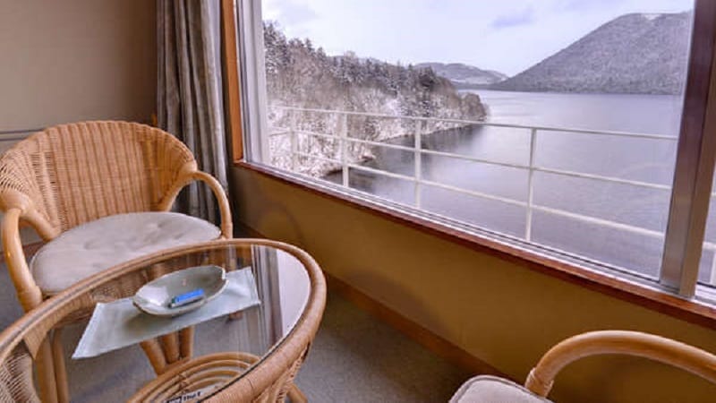 [10 tatami Japanese-style room] Get away from the hustle and bustle of the city and spend some time facing nature in a peaceful atmosphere. (Example of a guest room)