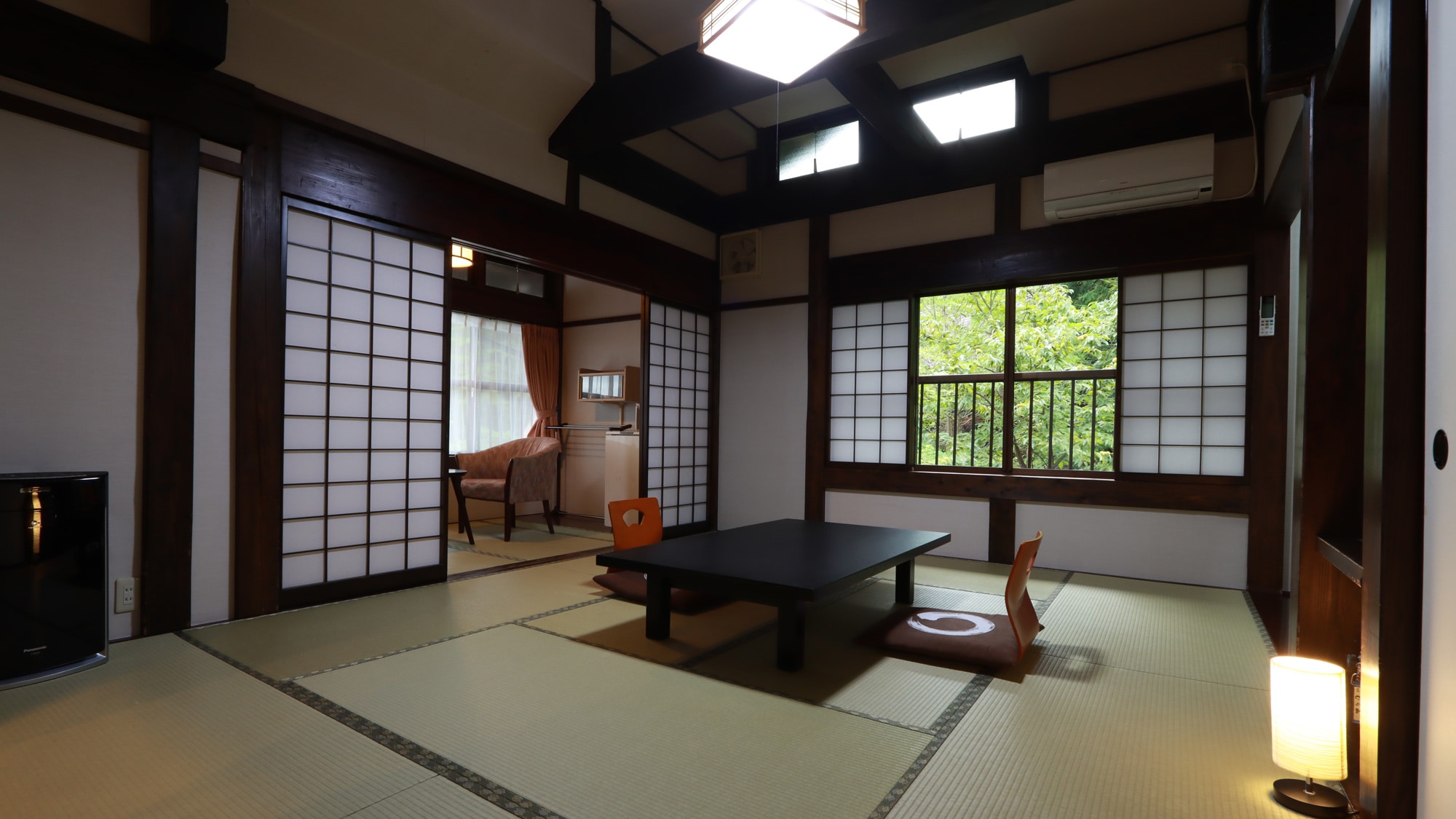 16 tatami Japanese-style room - Enjoy a dignified atmosphere