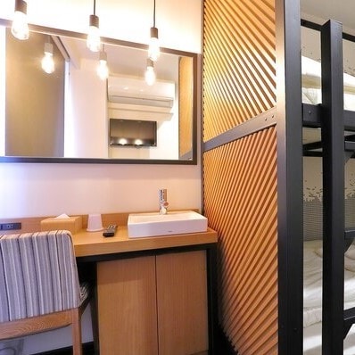 Back (bunk) bed Twin room: Example