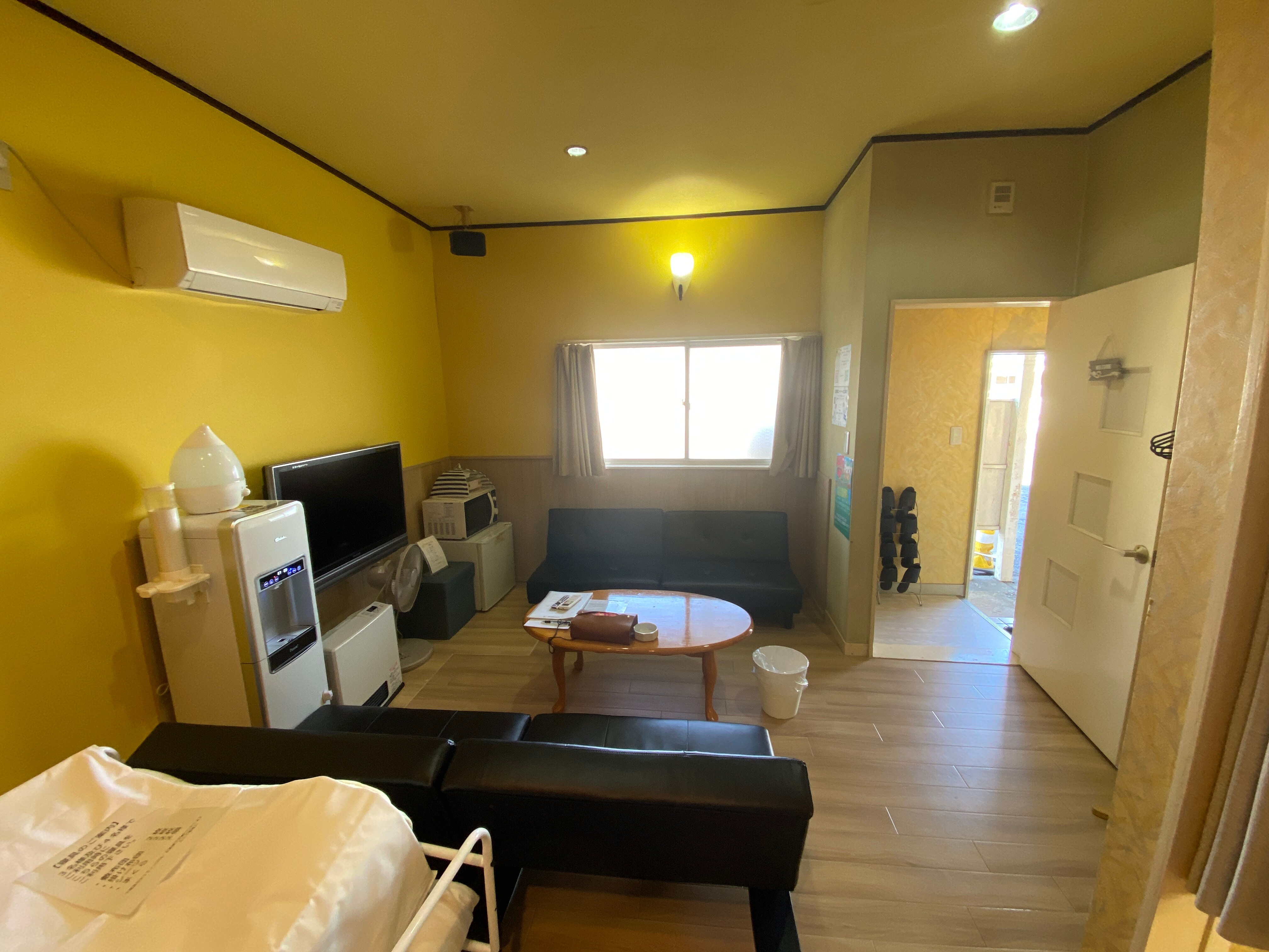 Room 15
