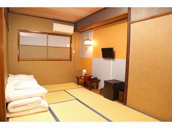 Japanese-style room --- For 2 people. All rooms have been renovated with tatami mats (2021)