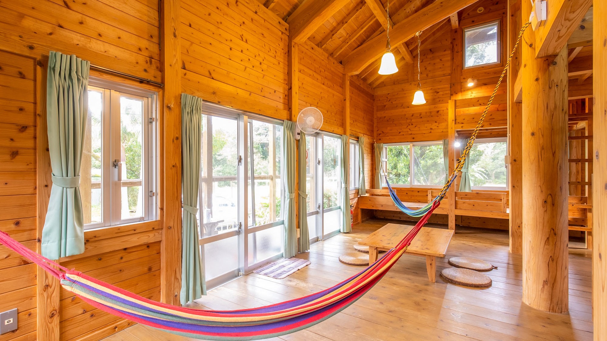 ・＜Cottage＞There is a hammock inside the cottage! Children will be delighted.