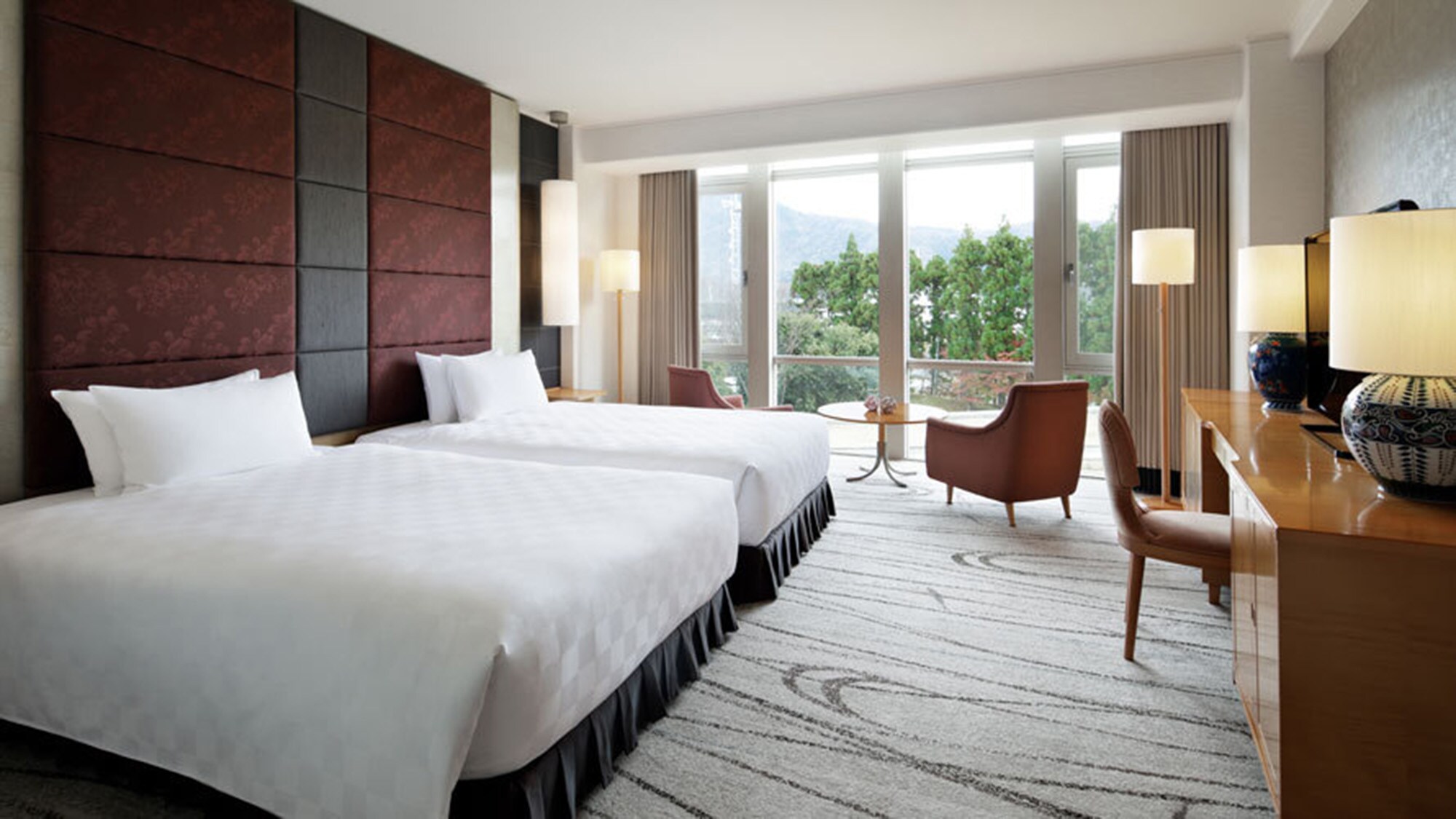 森林楼层大套房（卧室）