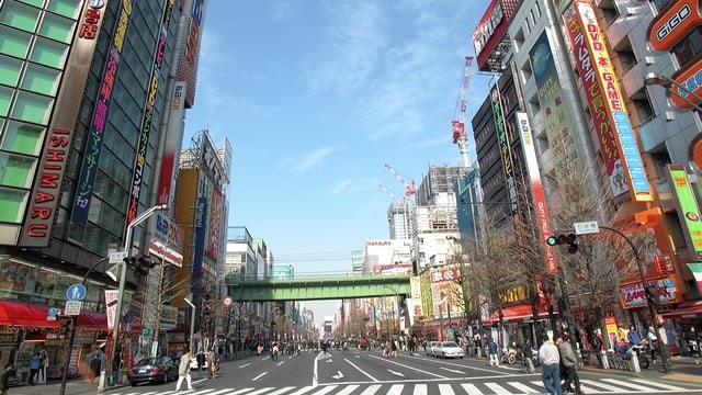 5 minutes walk to Akihabara ♪ You can go as soon as you think of it