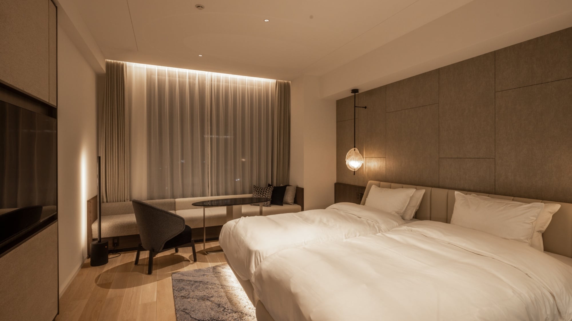 雙床房｜平均32平方米