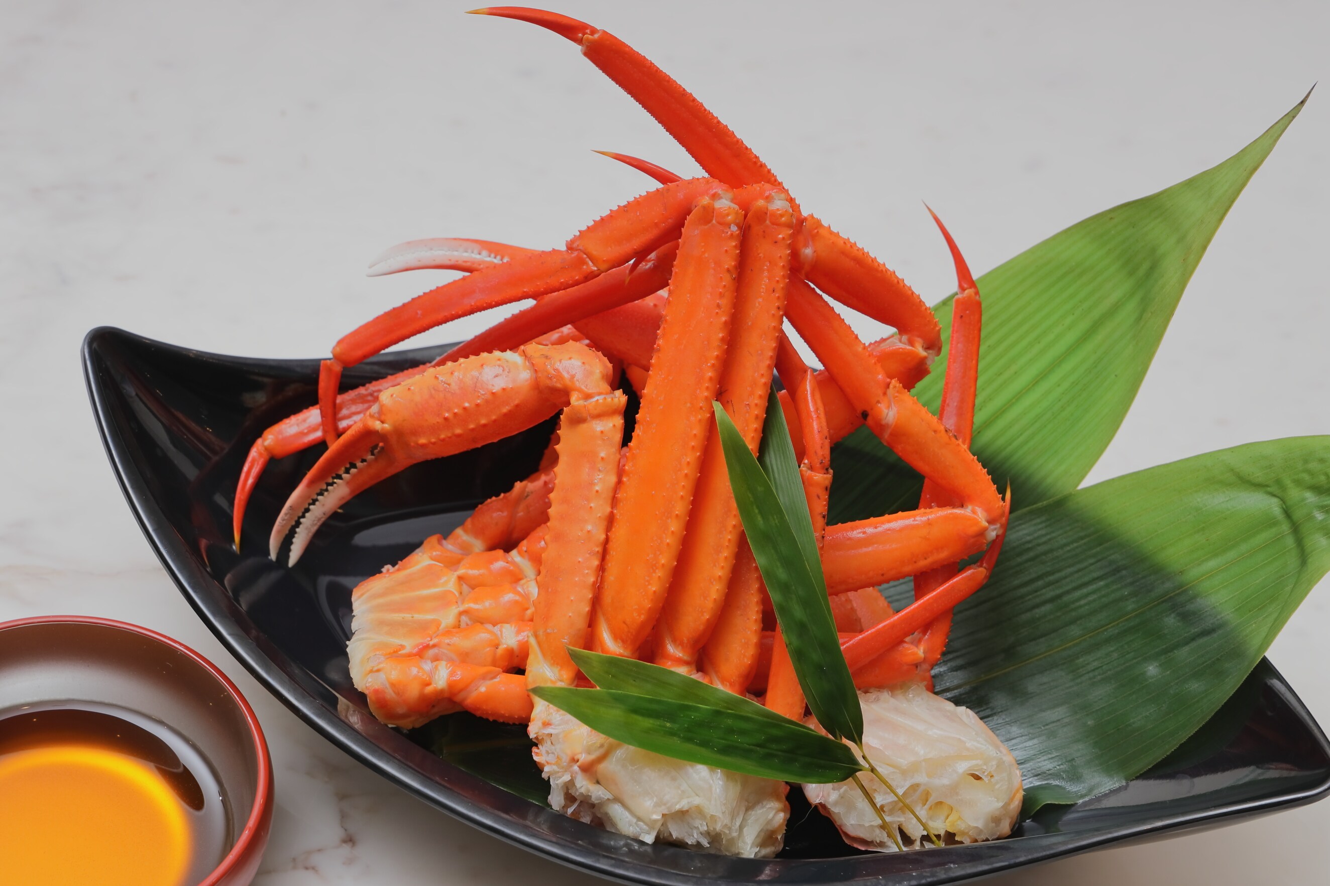 Untuk waktu terbatas, Anda juga bisa makan kepiting salju sepuasnya!
