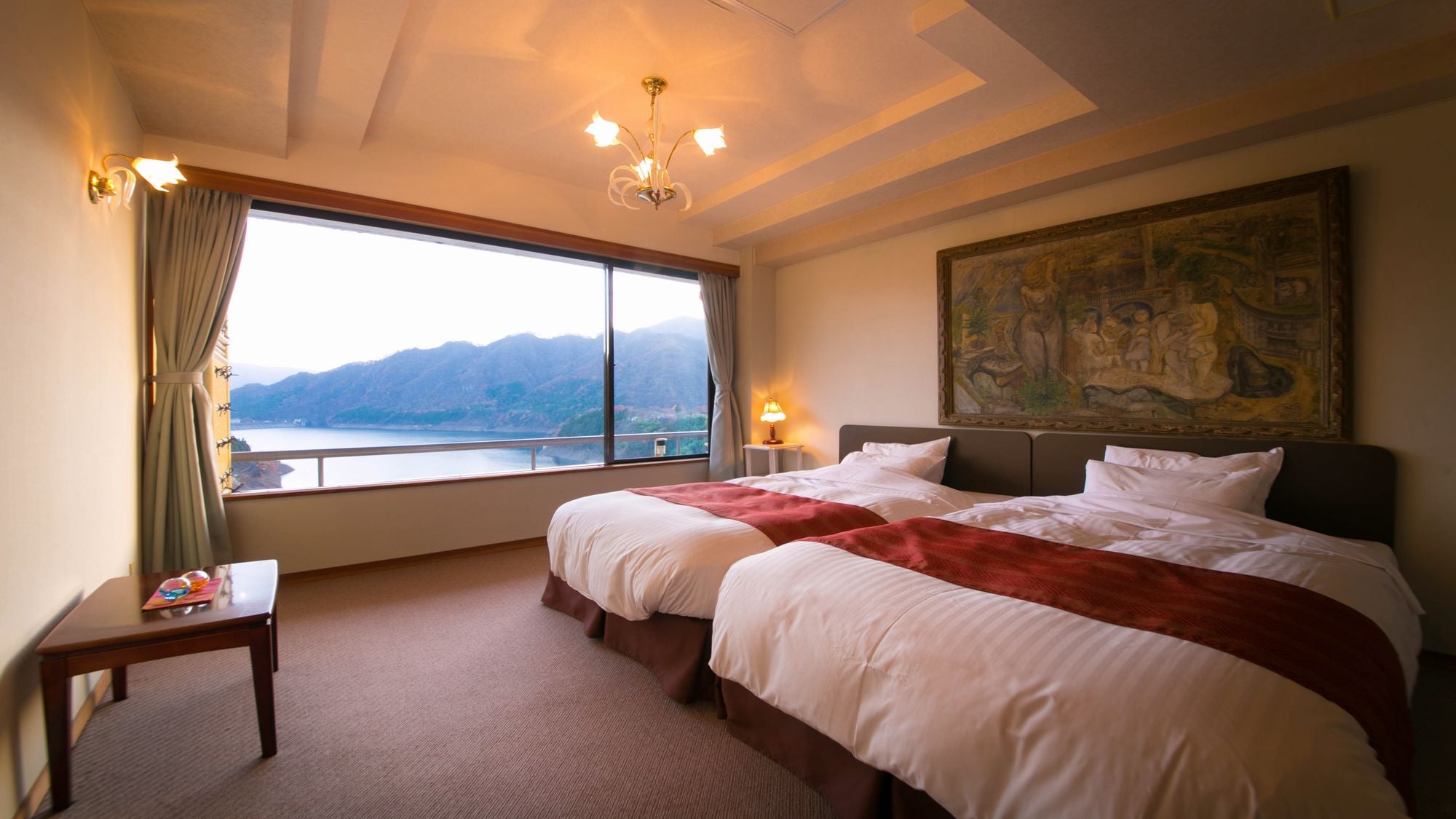 [Top floor guest room] Hourai ◇ Japanese-style room 12.5 tatami mats + Western-style room + tea room