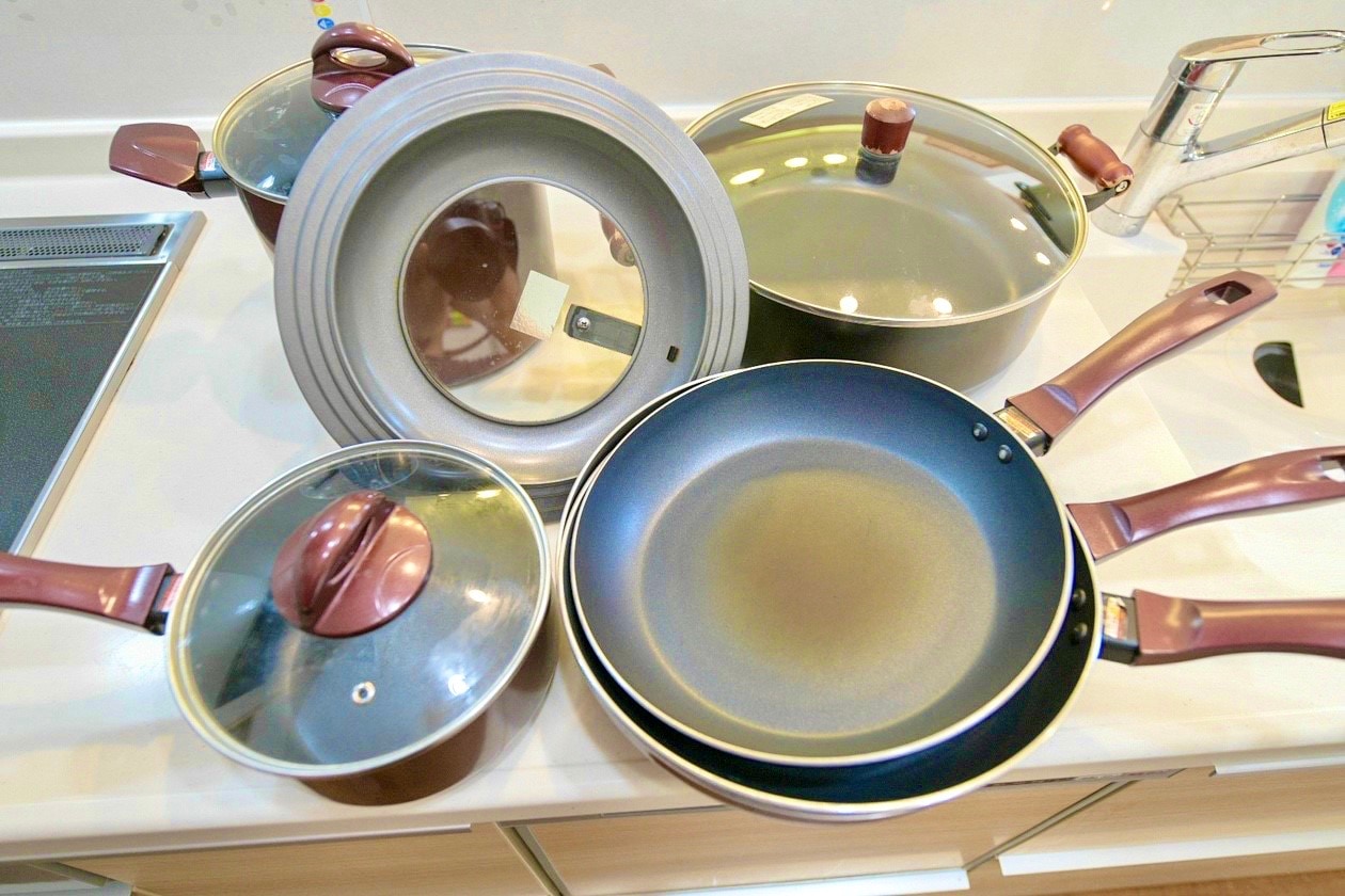 Pot etc.
