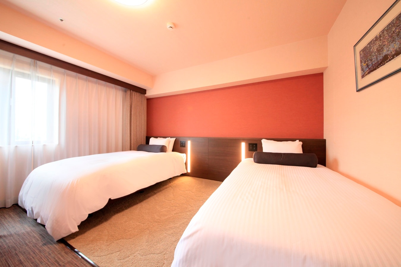 universal twin room
