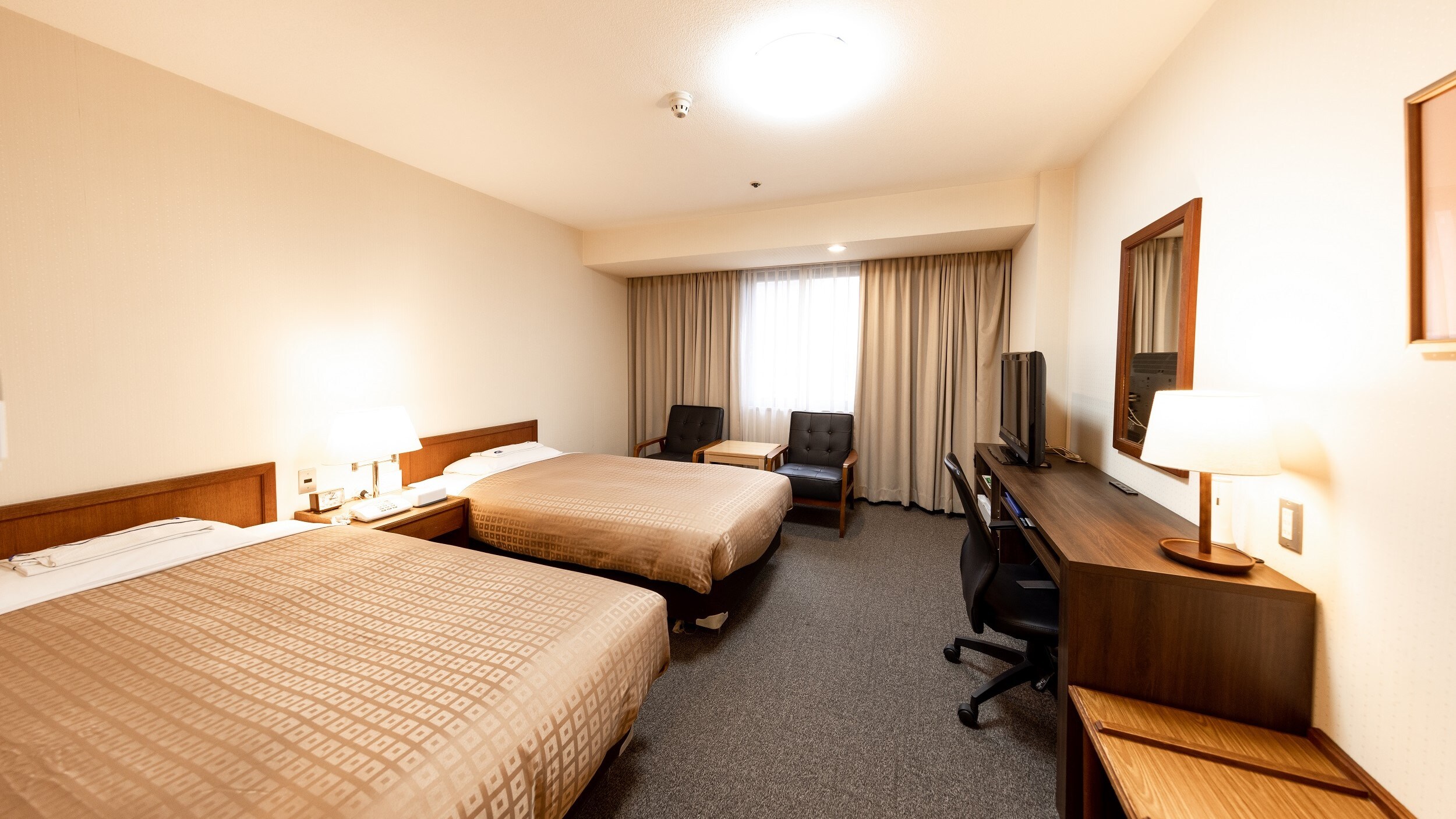 Standard twin room