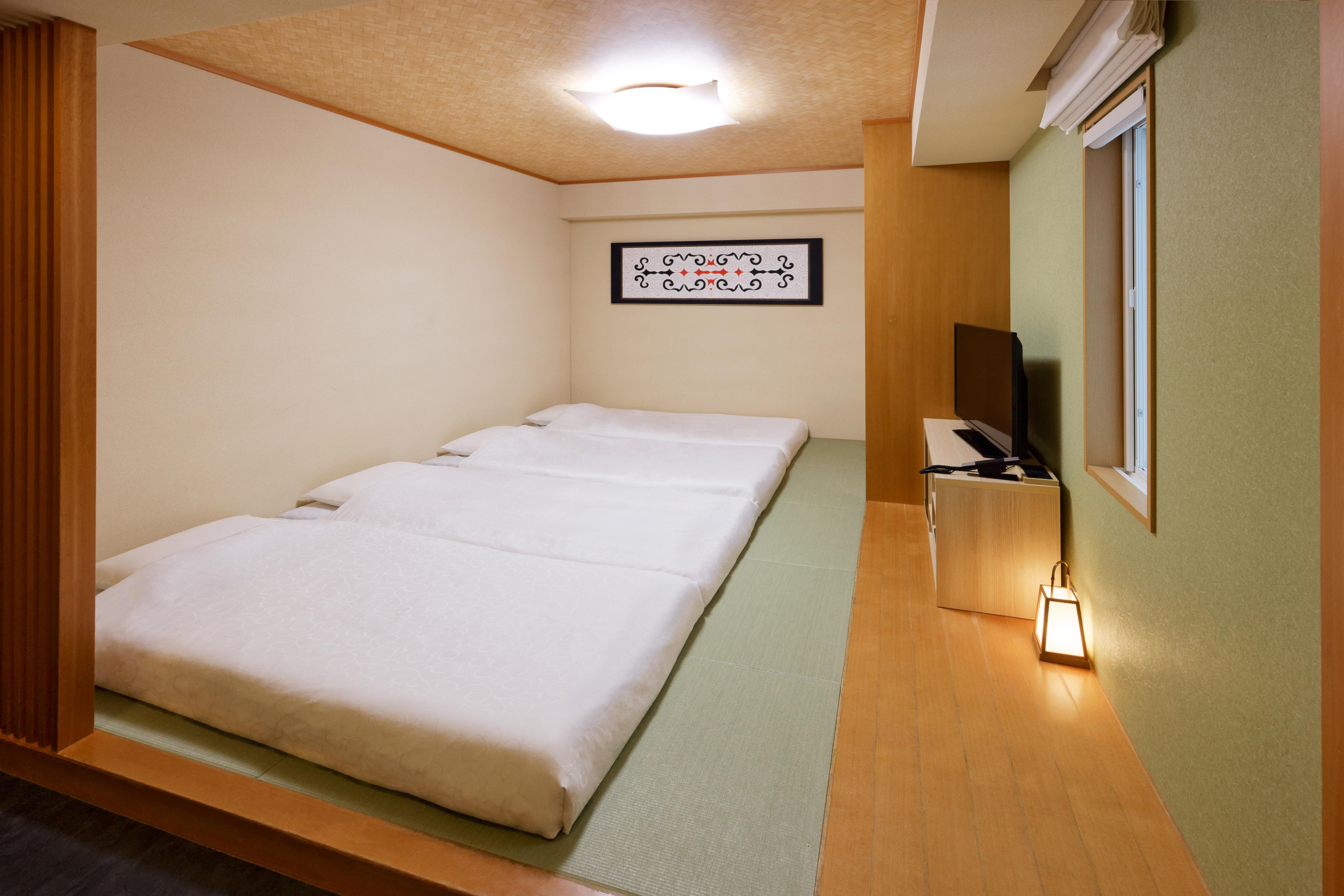 Japanese Family Room 2