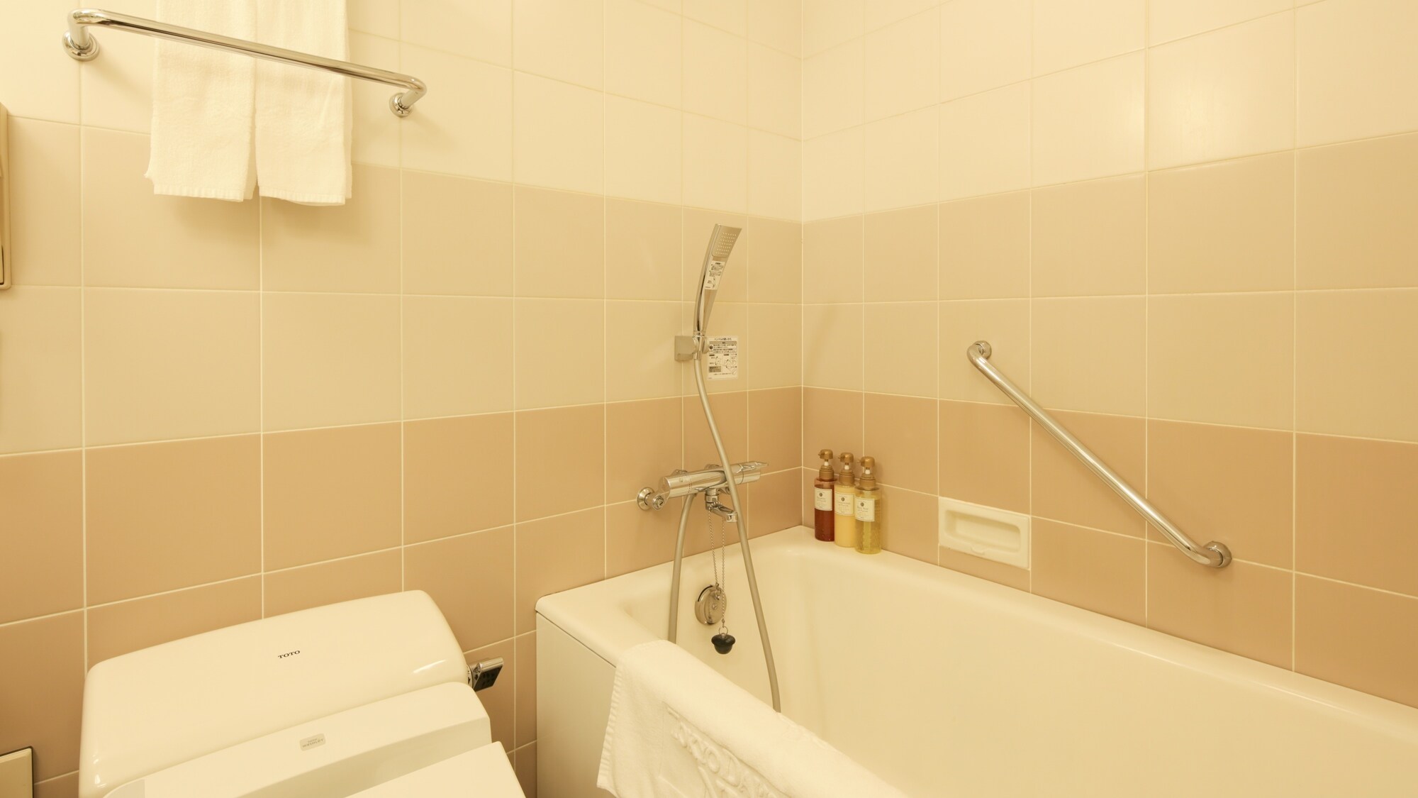 Double Room Bathroom
