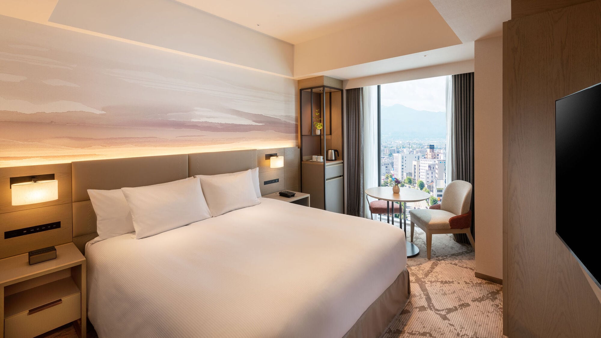 Premium Room King (Non-Smoking)
