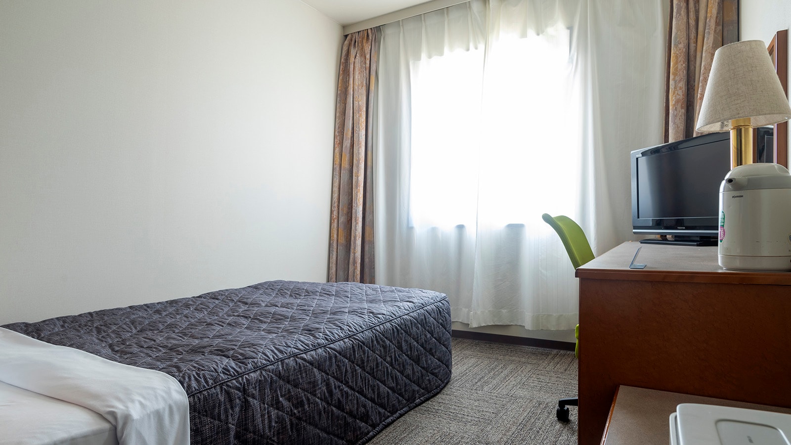 semi double room