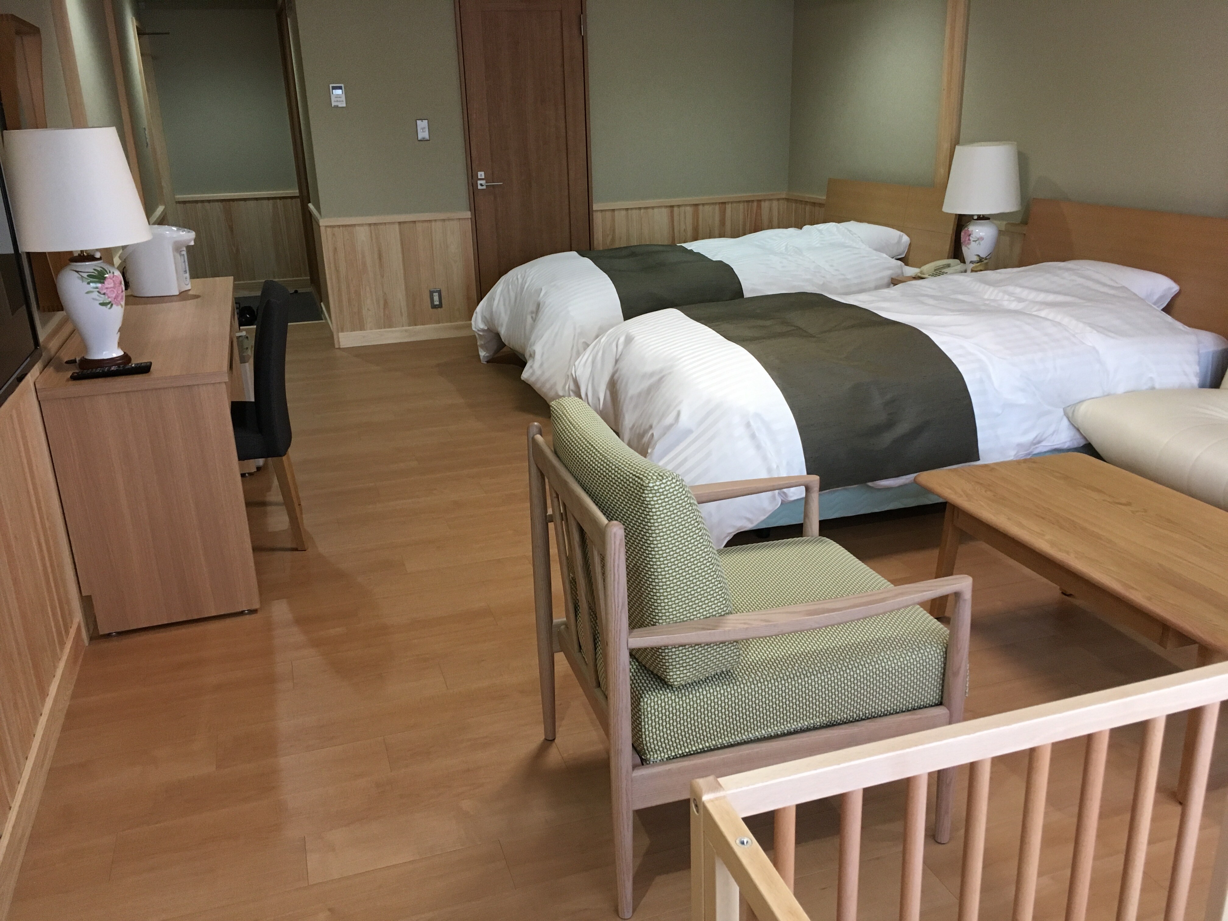 Kamar anjing deluxe 2