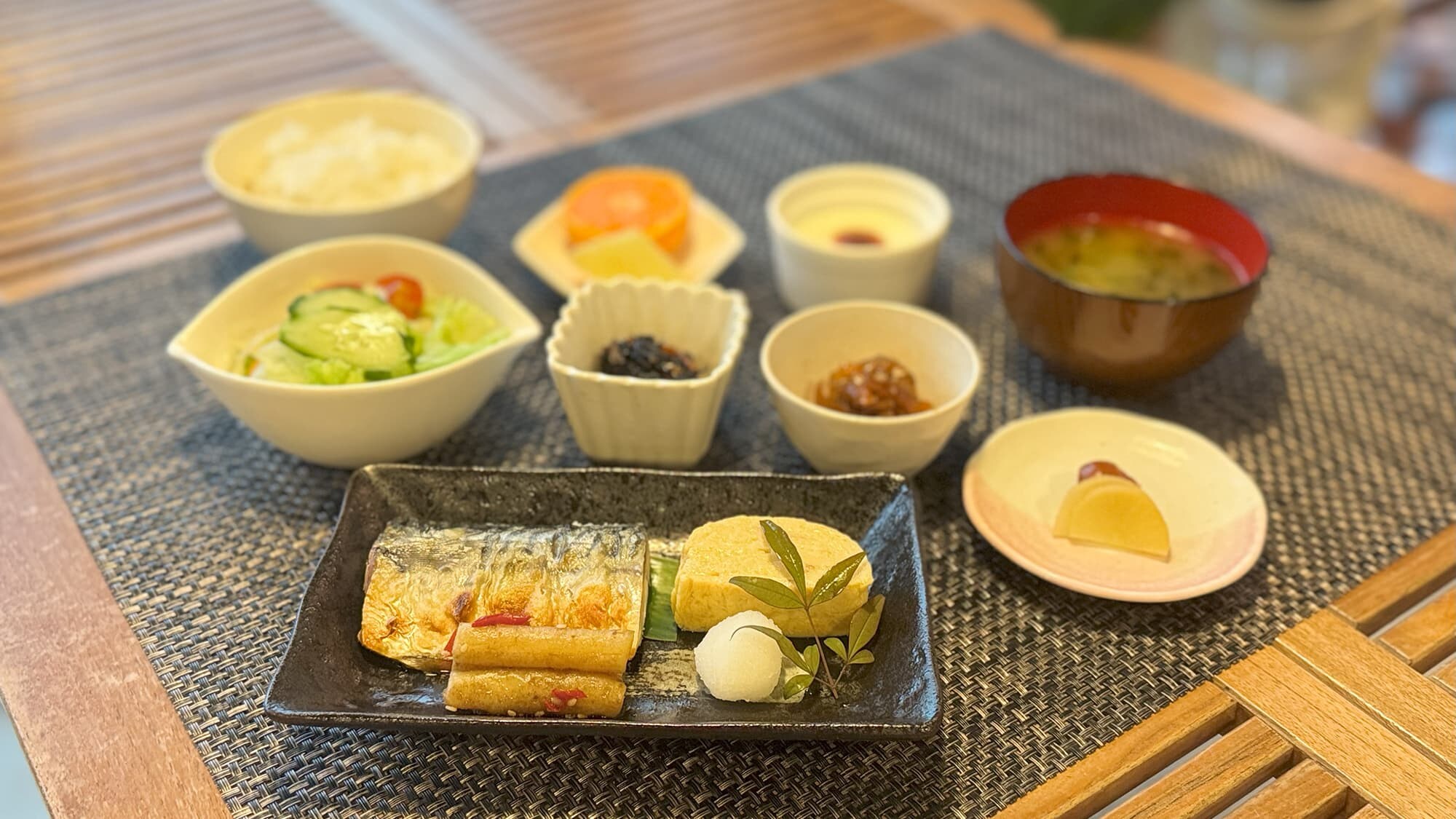 早餐（例）