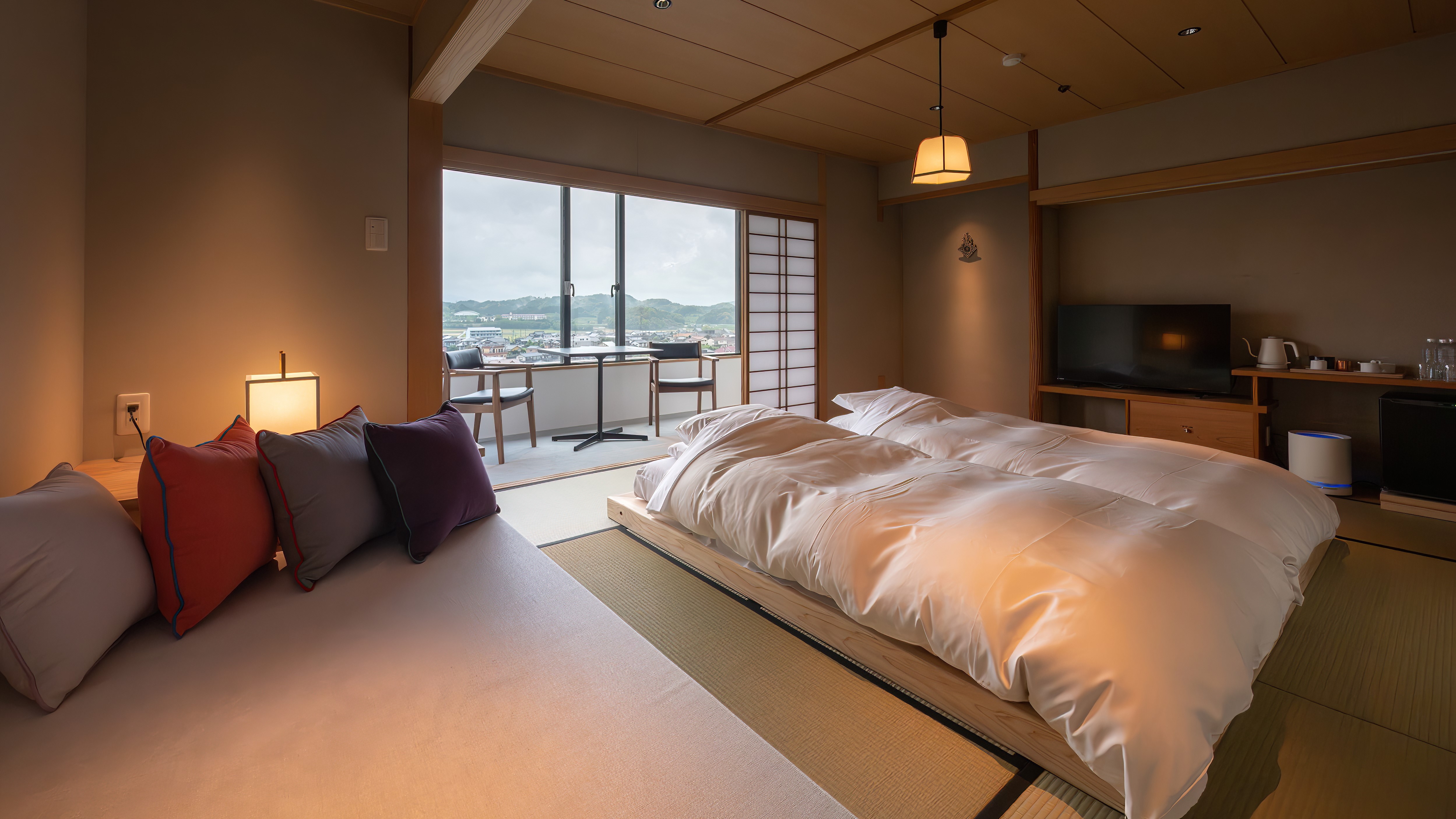 Japanese-style twin room located on the upper floor