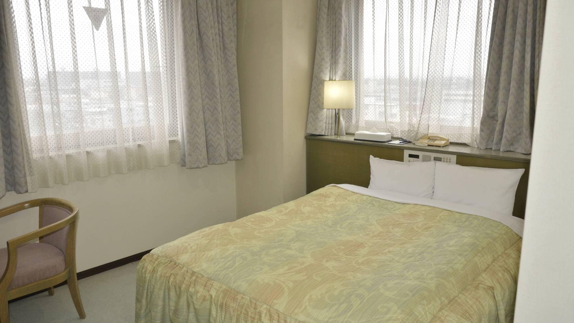 ・[Single room example] A single person staying in the room type designated by our hotel