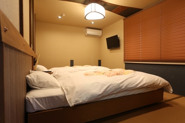 Japanese-style room + bedroom