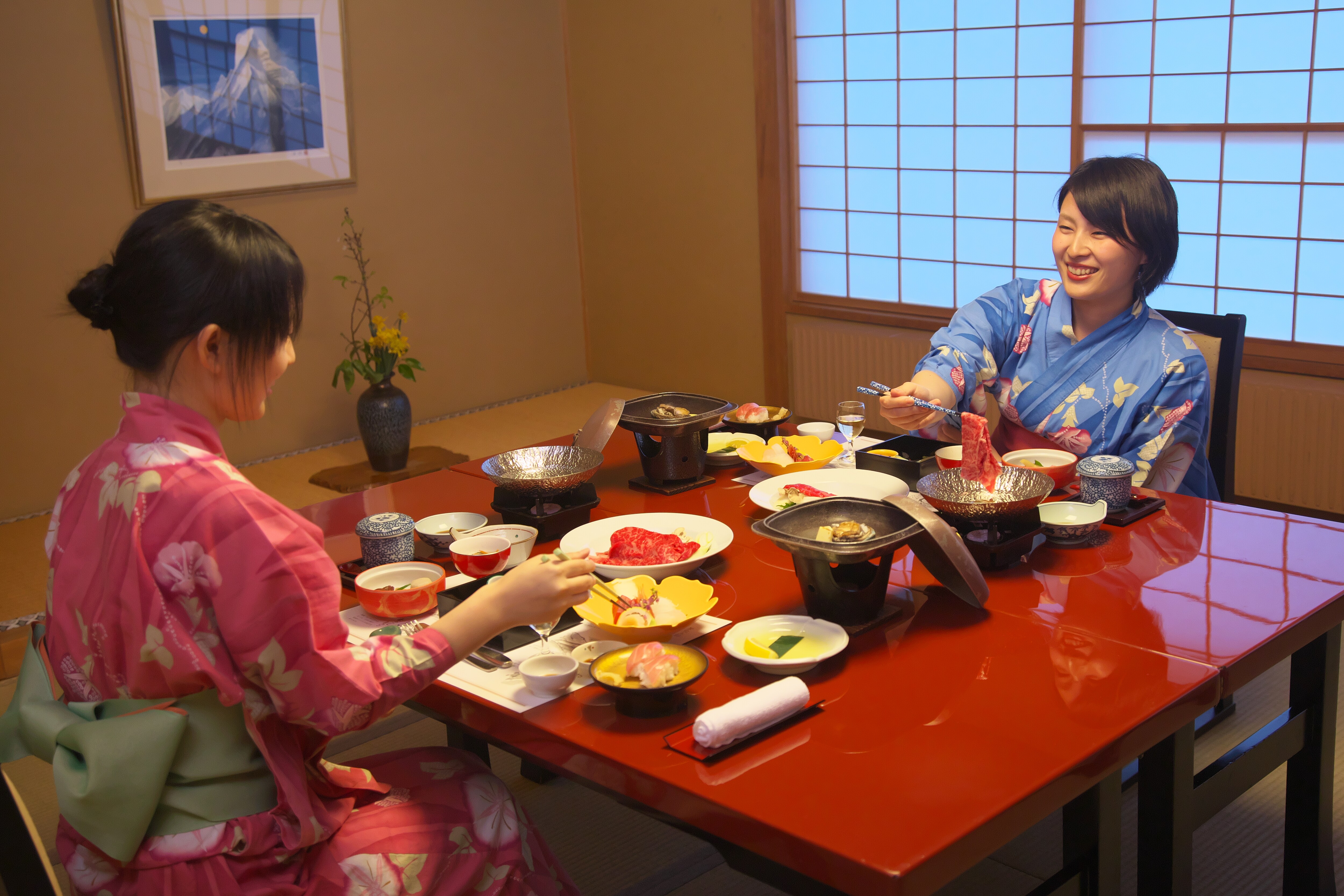 TOP_Tám góc nhìn về Akayu