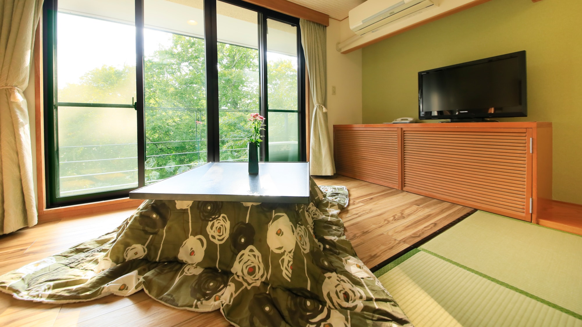 【With sunken kotatsu】Japanese-style room