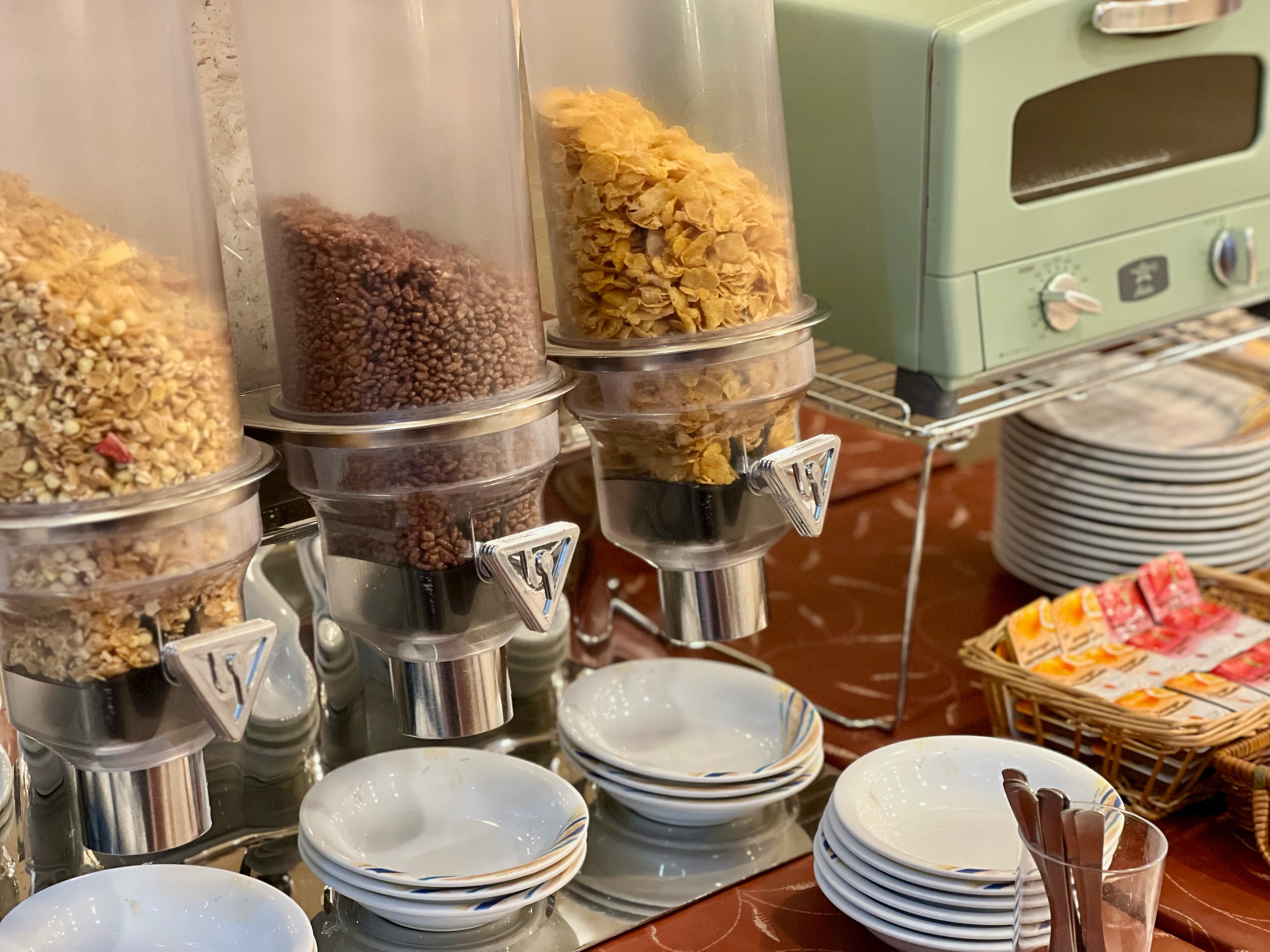 Breakfast example (cereal, cornflakes, etc.)