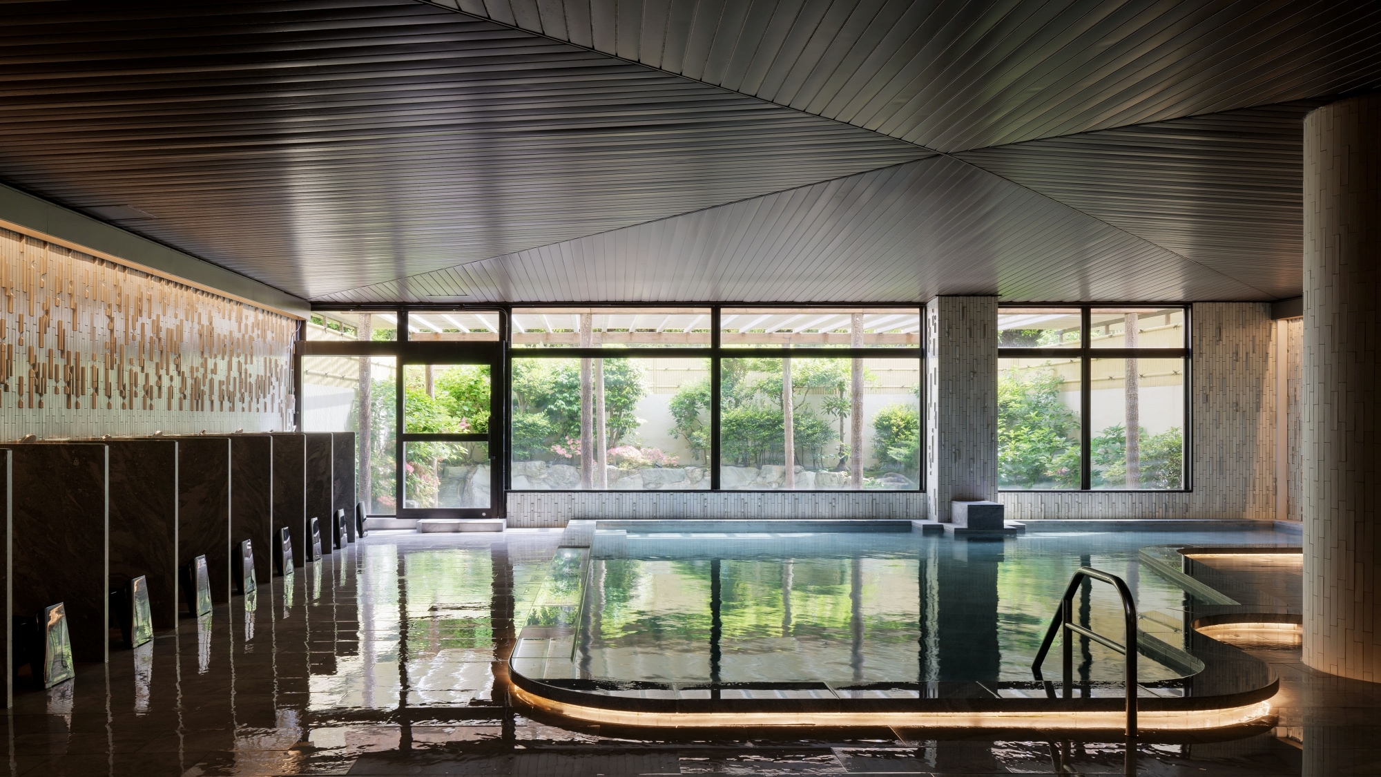 Large communal bath