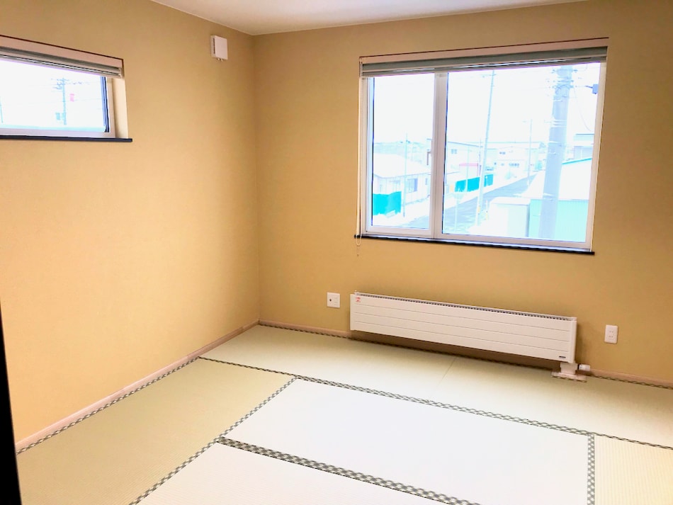 Eight-tatami Japanese-style room