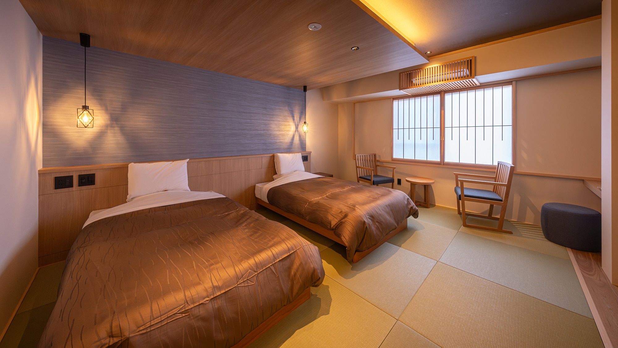 A moment of peace for the couple. Relax in a sophisticated and stylish space that retains the warmth of Japan.