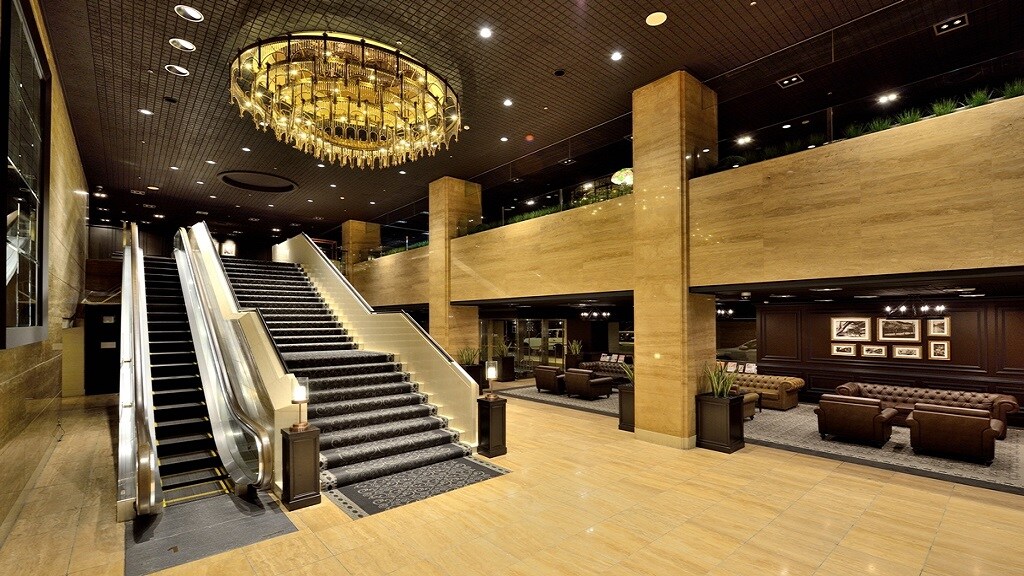 Lobby grand staircase