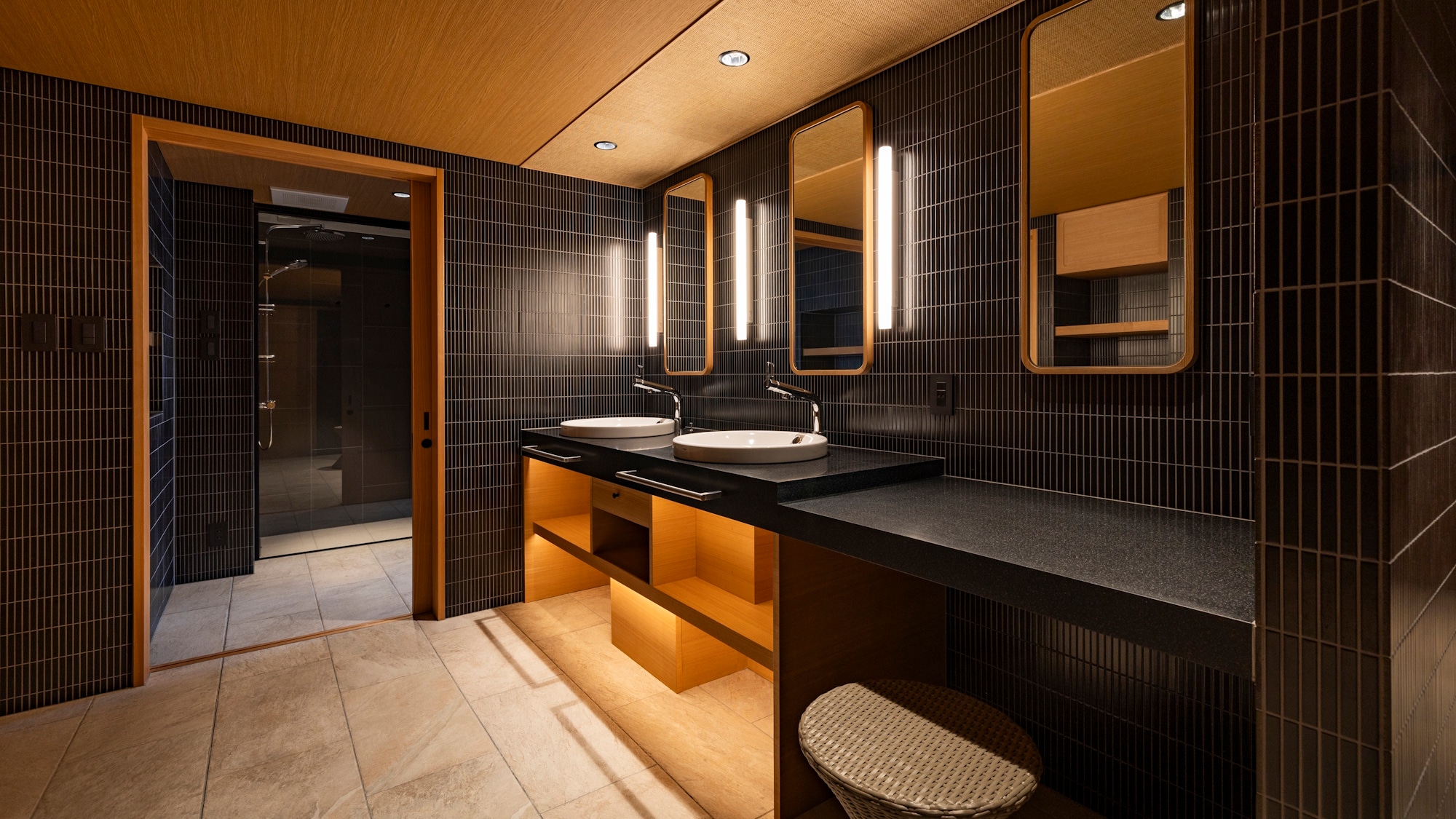Signature Spa Suite with Sauna