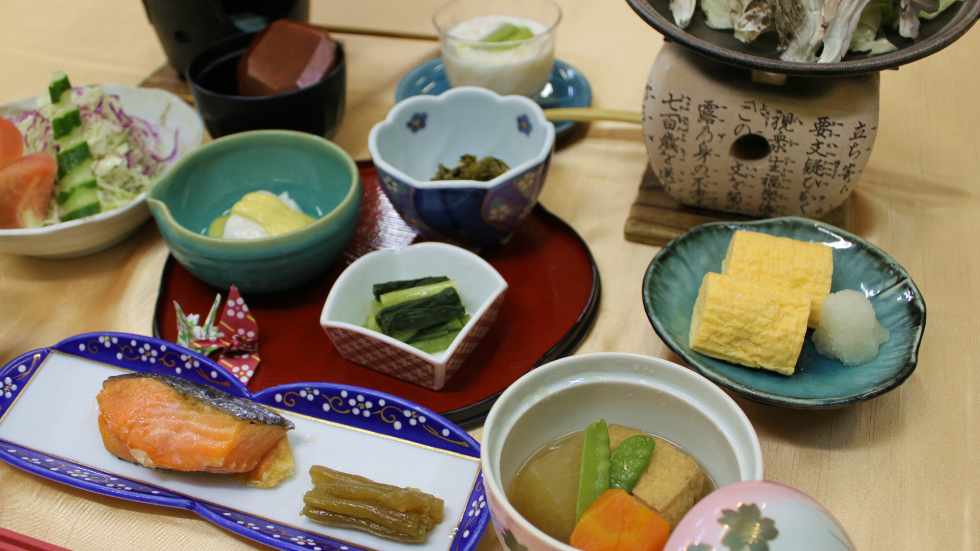 [Breakfast example] We offer a healthy breakfast.