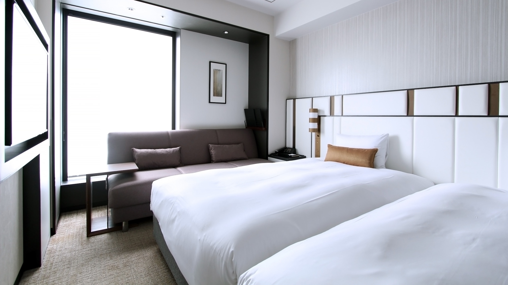 Superior Twin Room with Sofa Bed