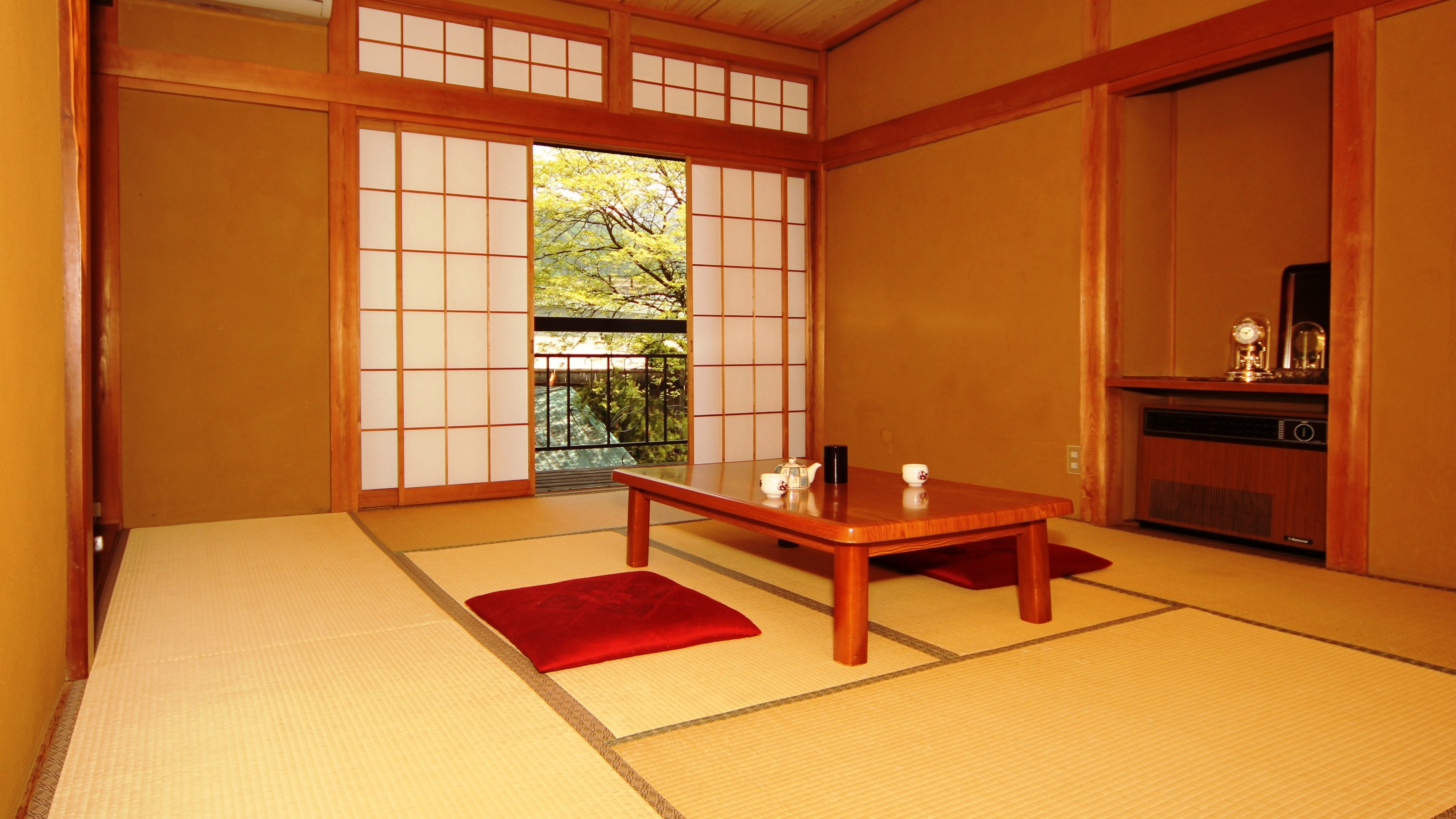 Kamar bergaya Jepang seluas 10 tatami