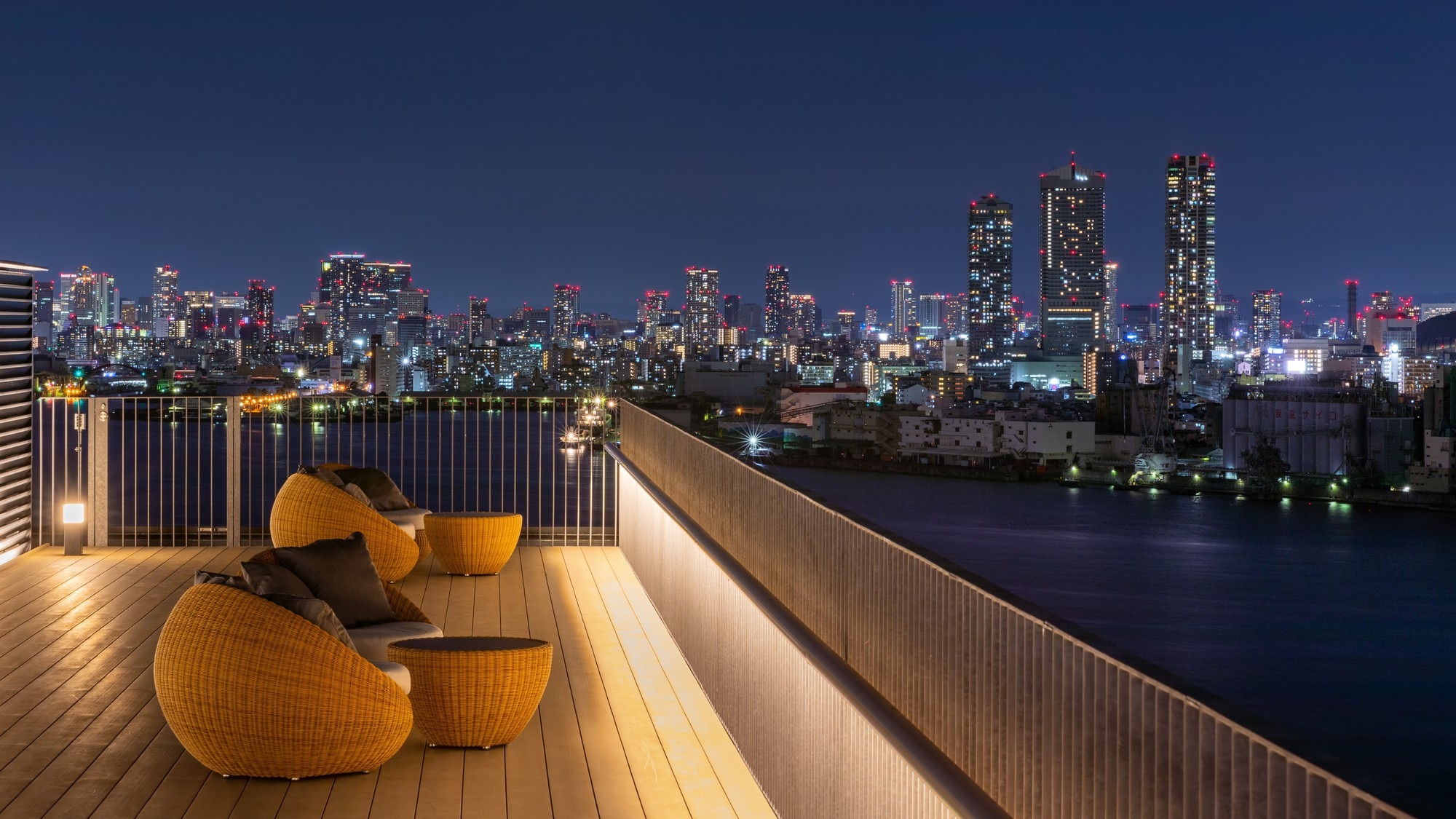 Luxury floor exclusive terrace