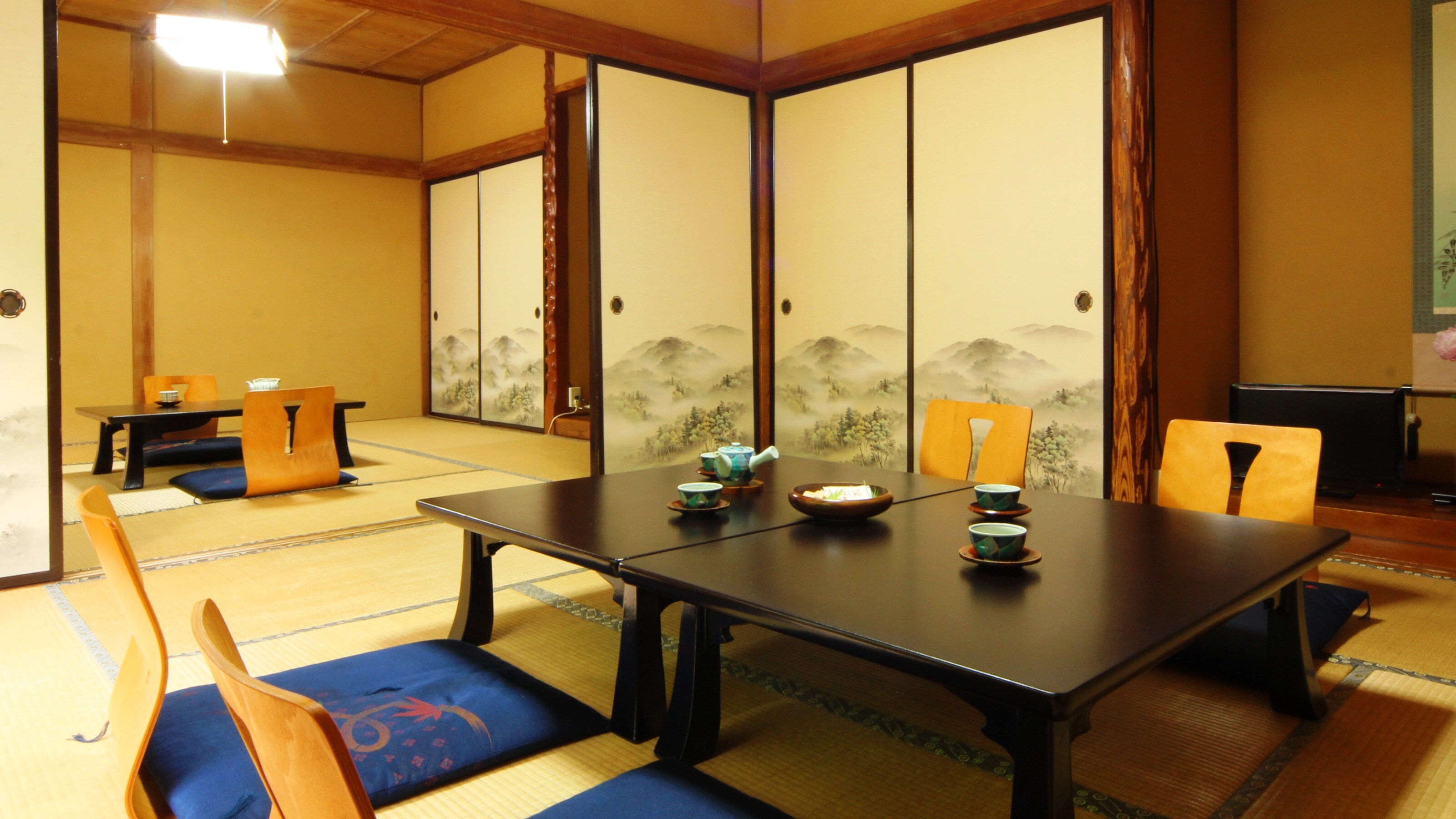 Japanese-style room 12 tatami mats [reasonable price]