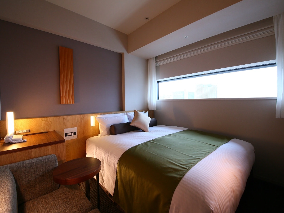 [Example of double room] Separate bath / toilet / size 18 square meters / bed width 140 cm / Wi-Fi
