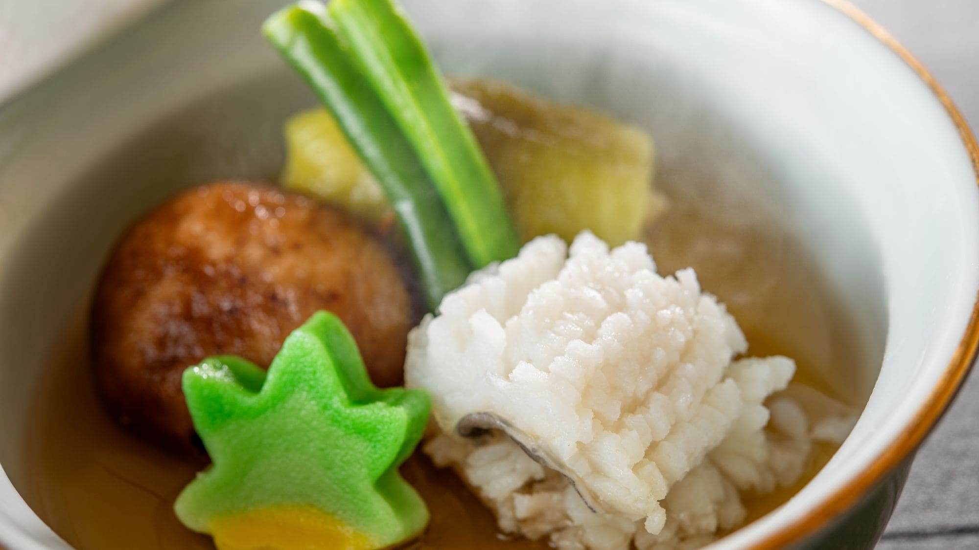 [Seasonal Kaiseki/Summer] Chilled bowl (conger eel, grilled eggplant, shiitake mushrooms, etc.) (June to August)