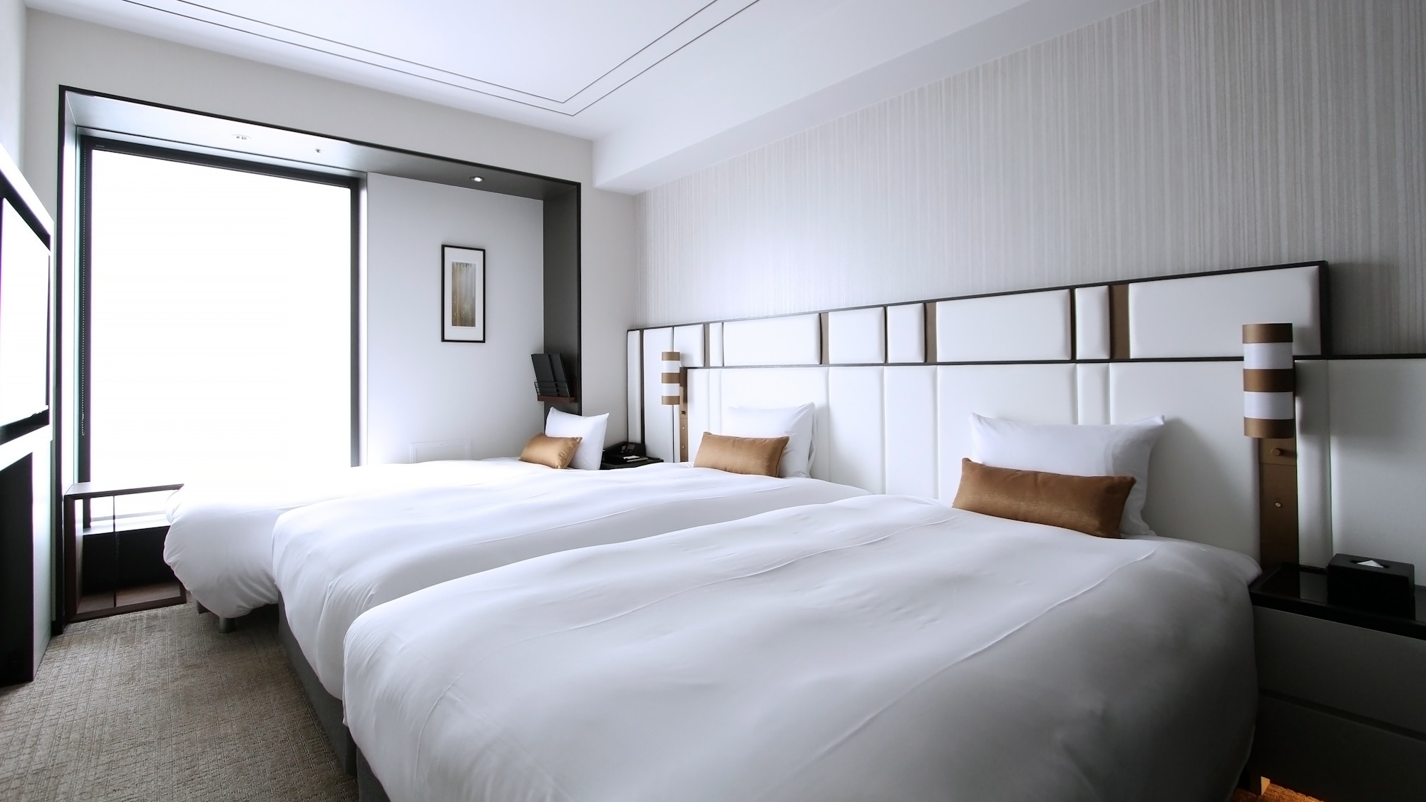 Superior Twin Room with Sofa Bed