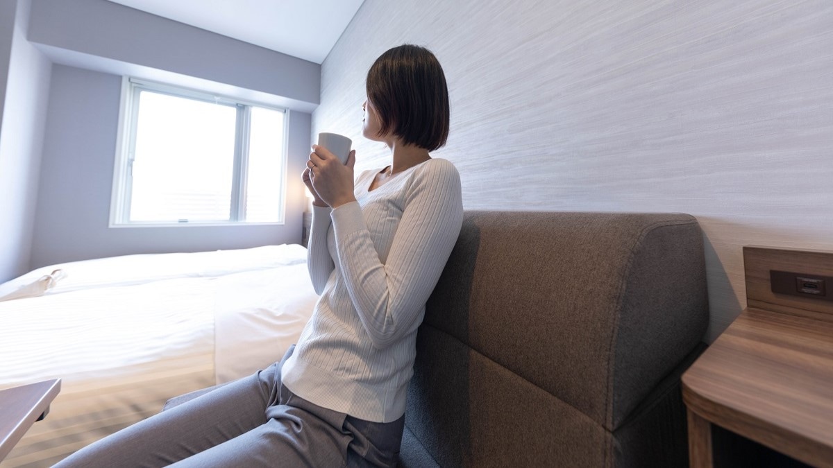 Thư giãn trên ghế sofa