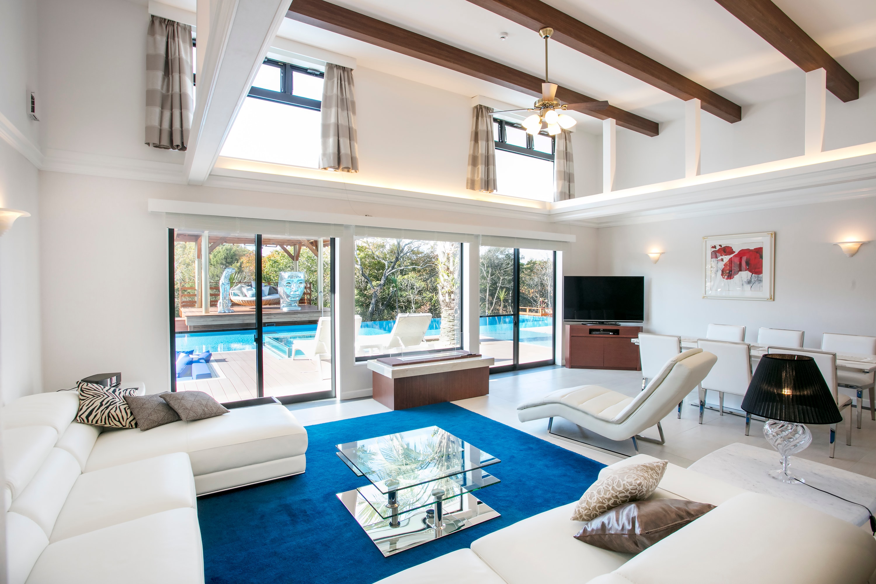 Living room C-type