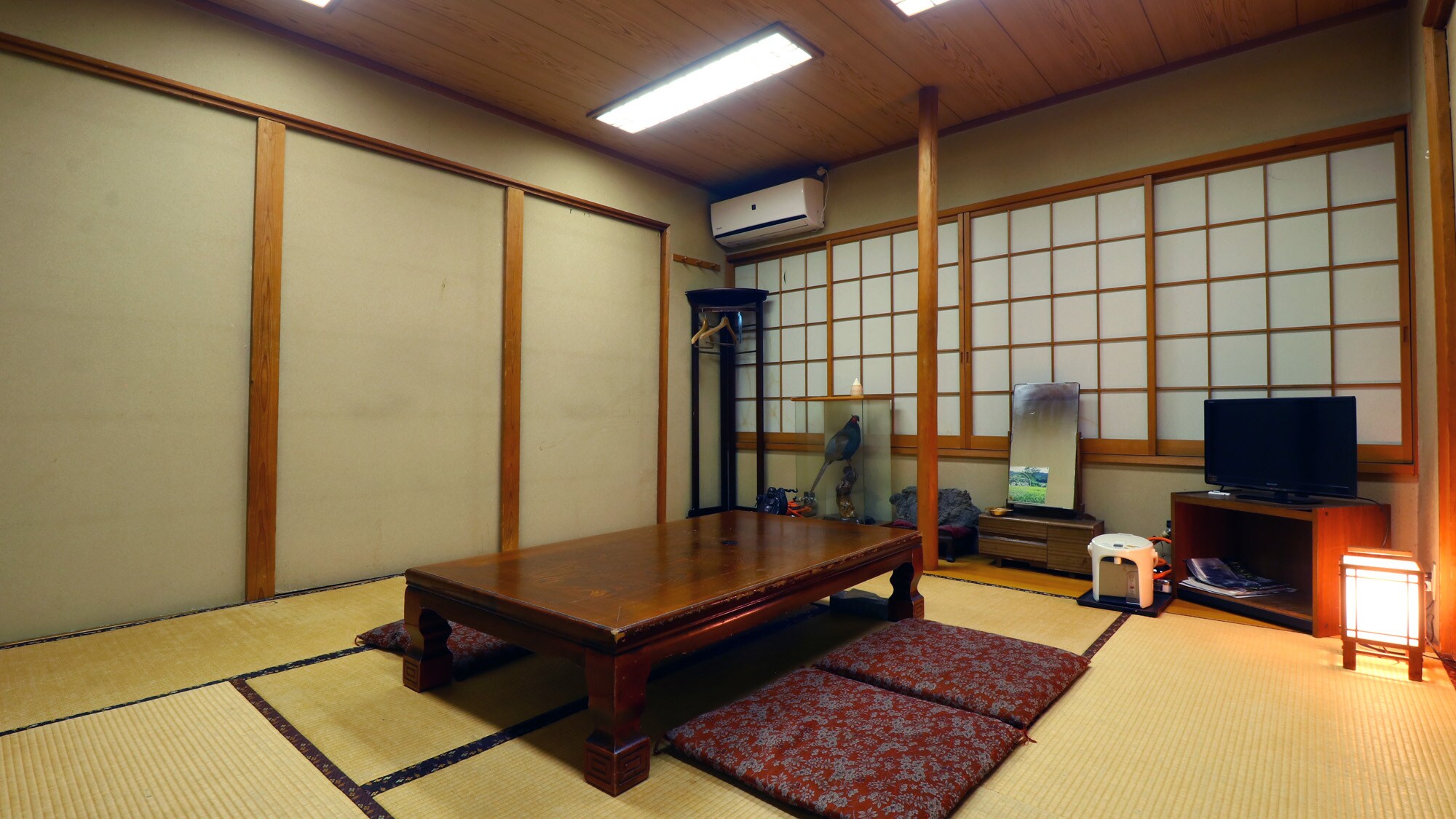 [Kamar Tamu] Kamar bergaya Jepang yang santai, merokok, bukan B&B