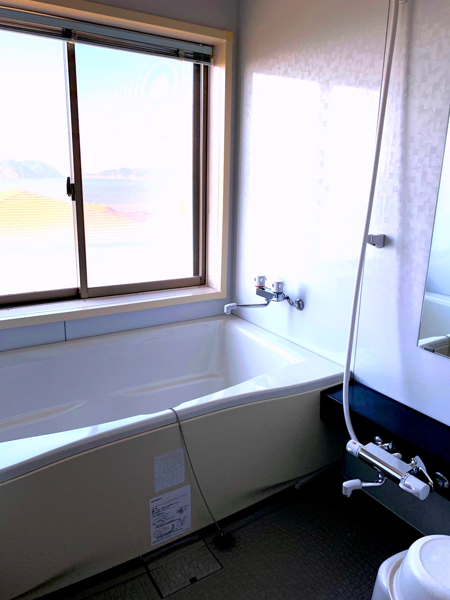 Western-style bath
