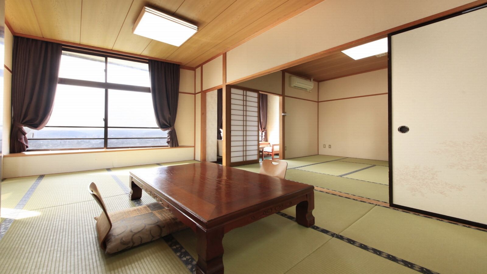 Japanese-style room 2 ken 2