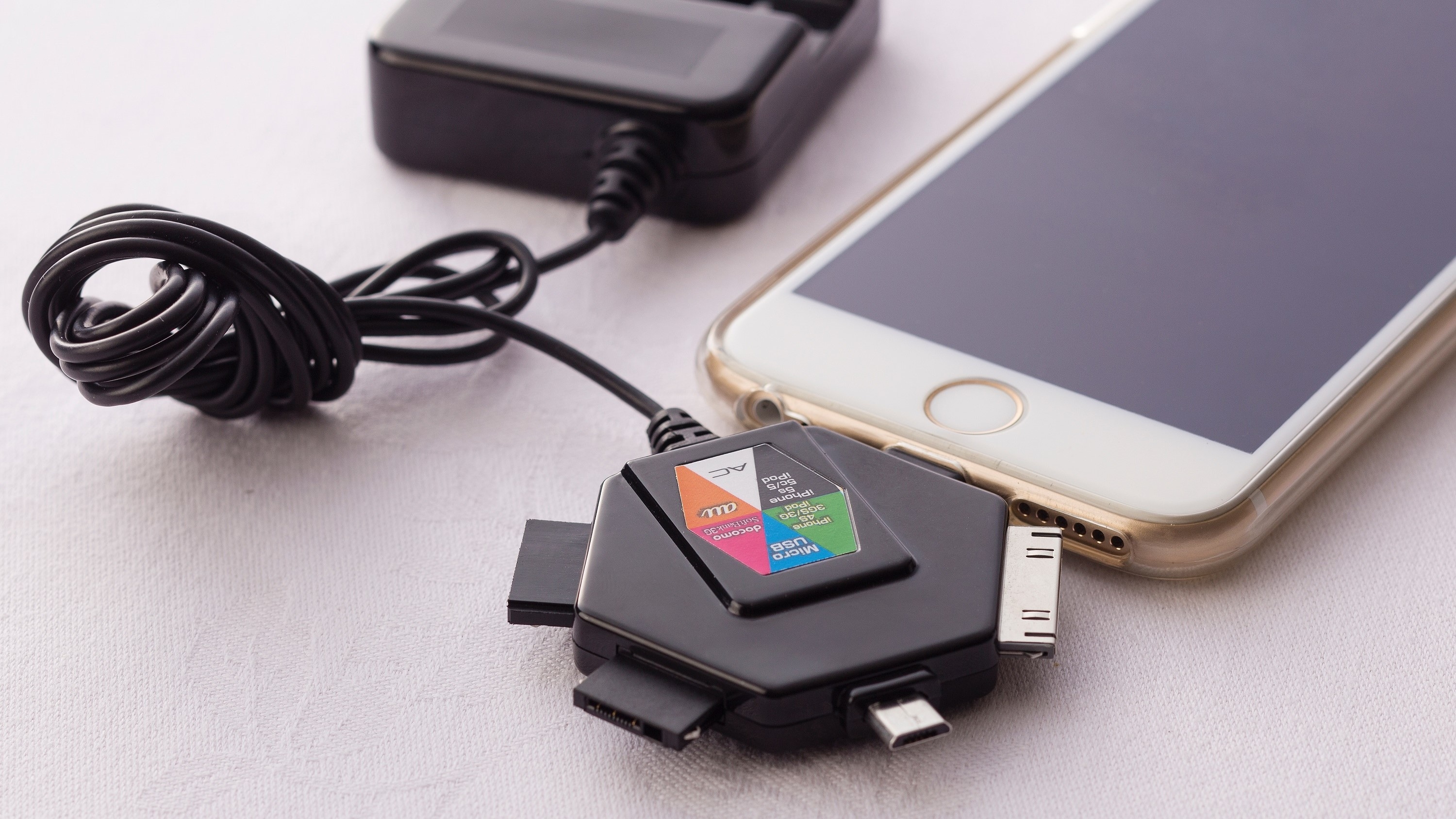 <Room equipment> Multi-mobile charger